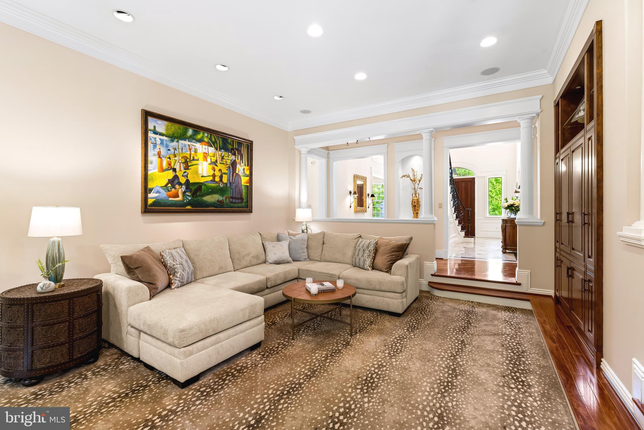 CHESTNUT WOODS - Residential