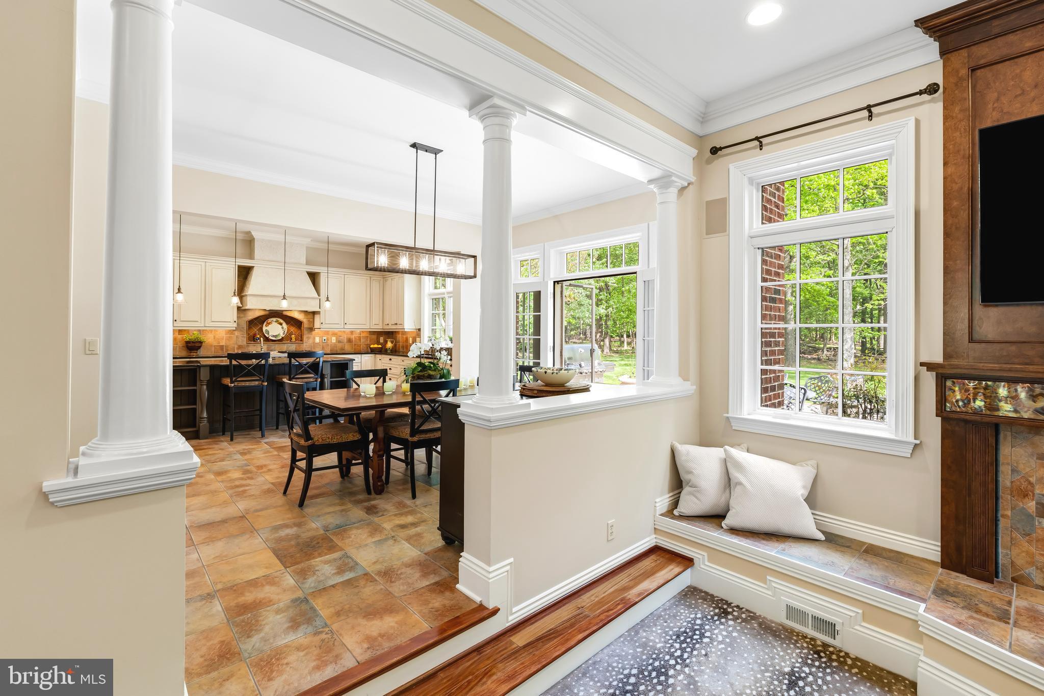 CHESTNUT WOODS - Residential