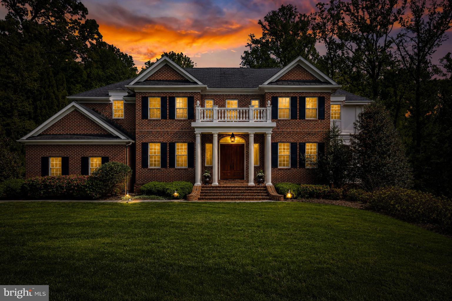 2605 CHESTNUT WOODS COURT