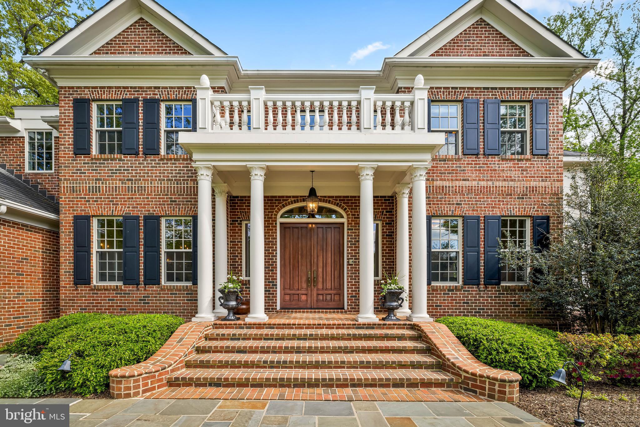 CHESTNUT WOODS - Residential