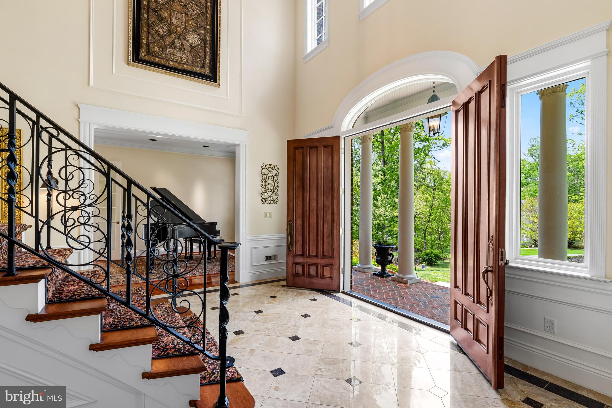 CHESTNUT WOODS - Residential