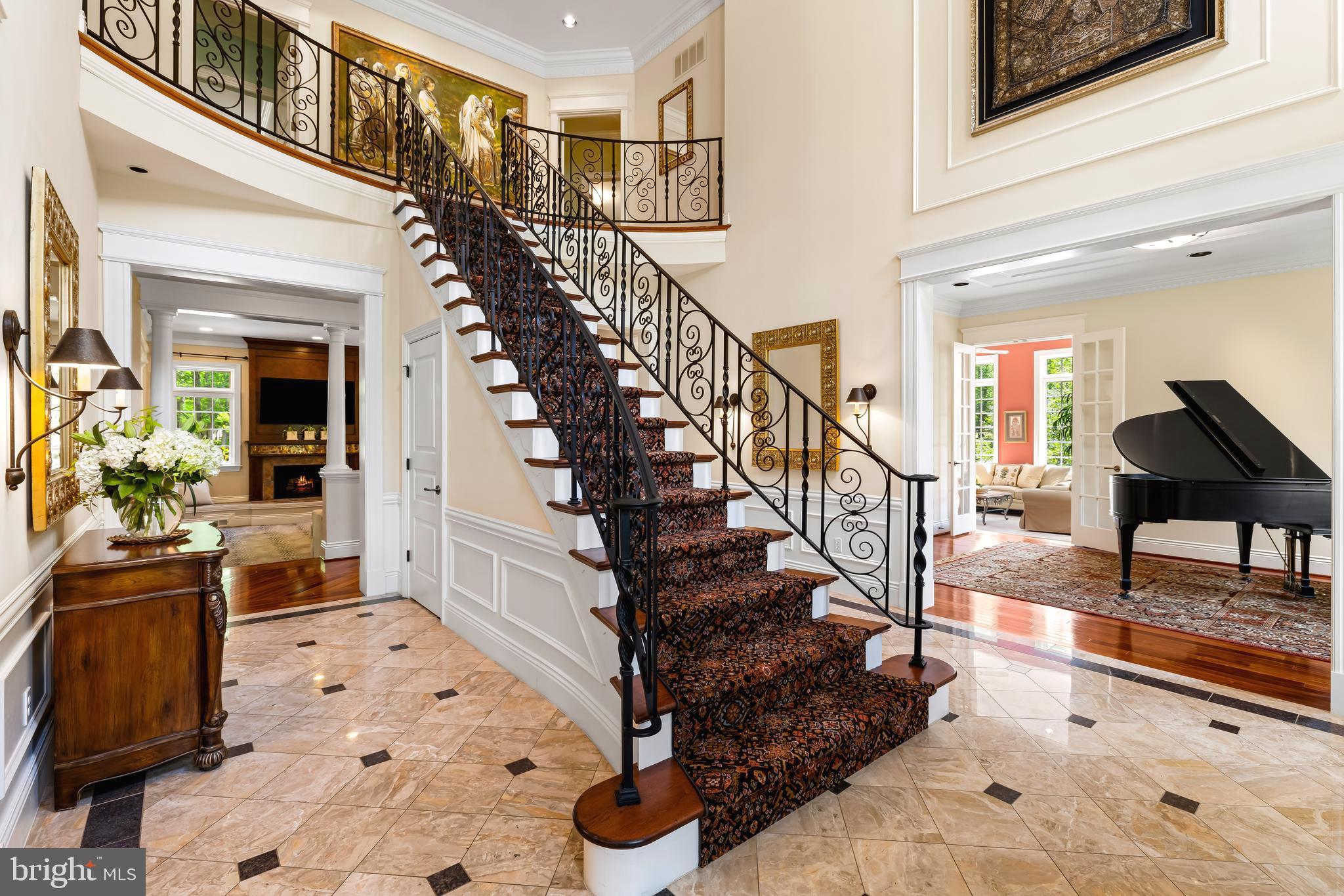 CHESTNUT WOODS - Residential