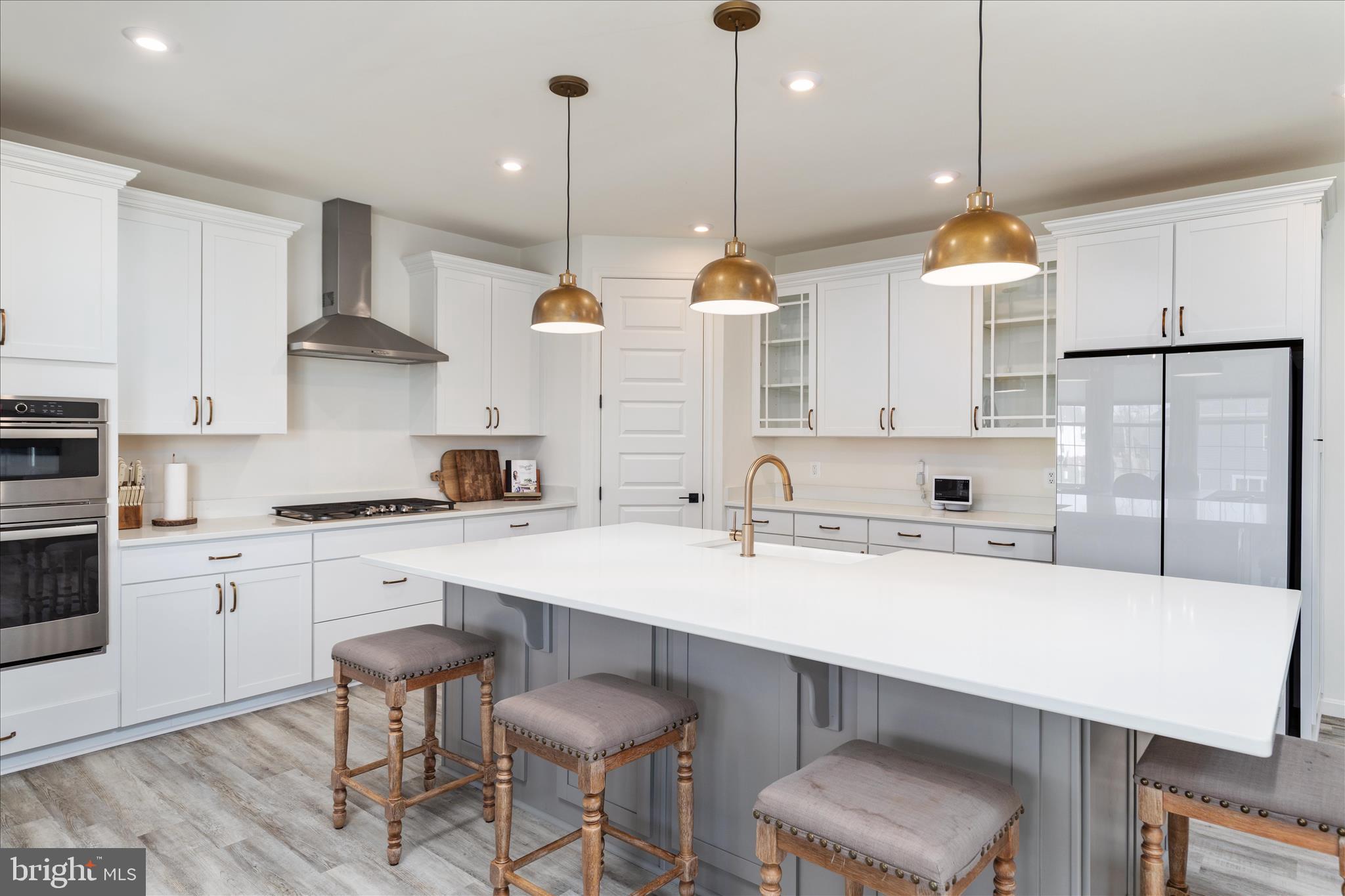 RAVEN OAKS - Residential