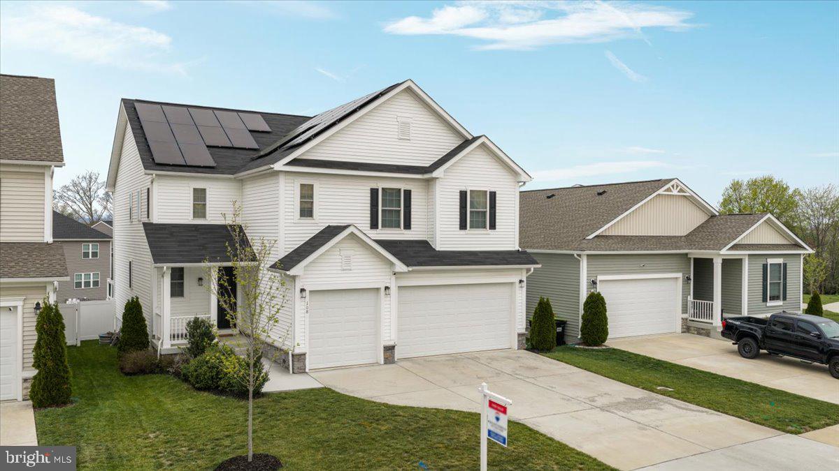 RAVEN OAKS - Residential