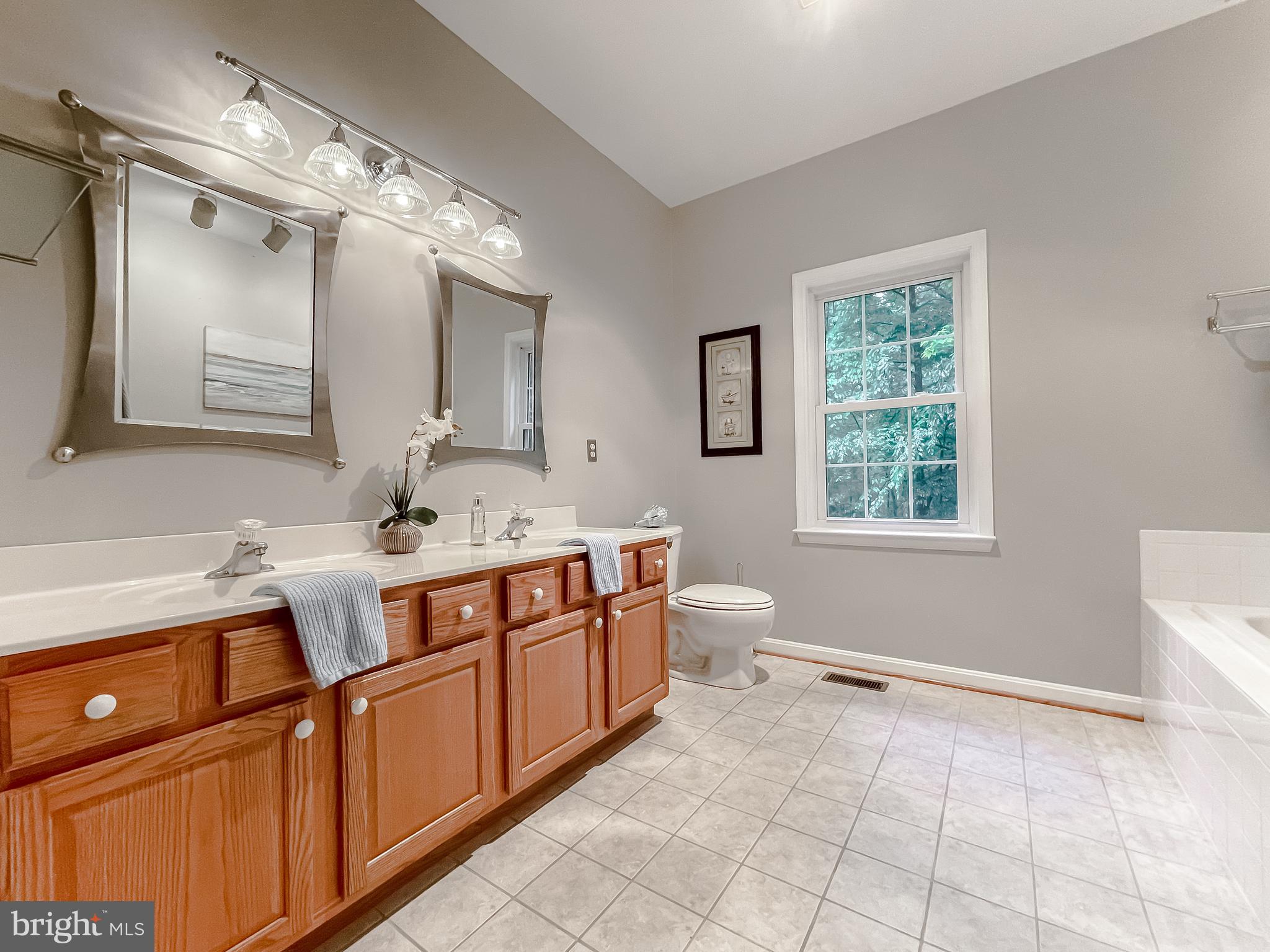 HOMELAND - Residential