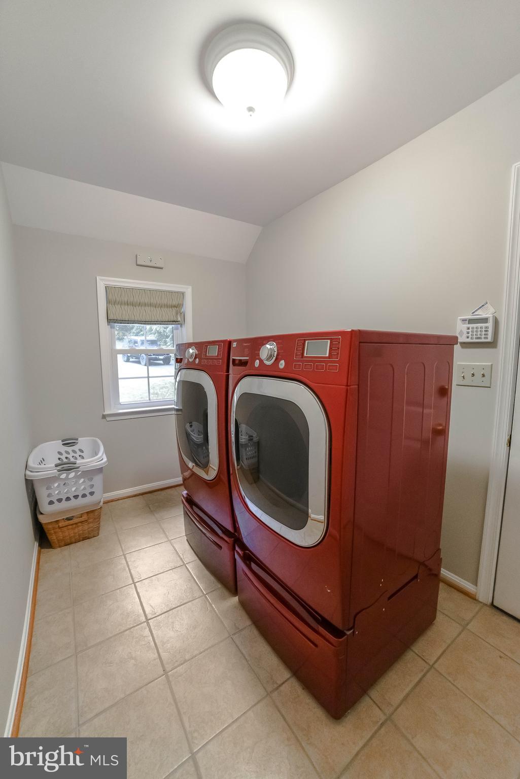 HOMELAND - Residential