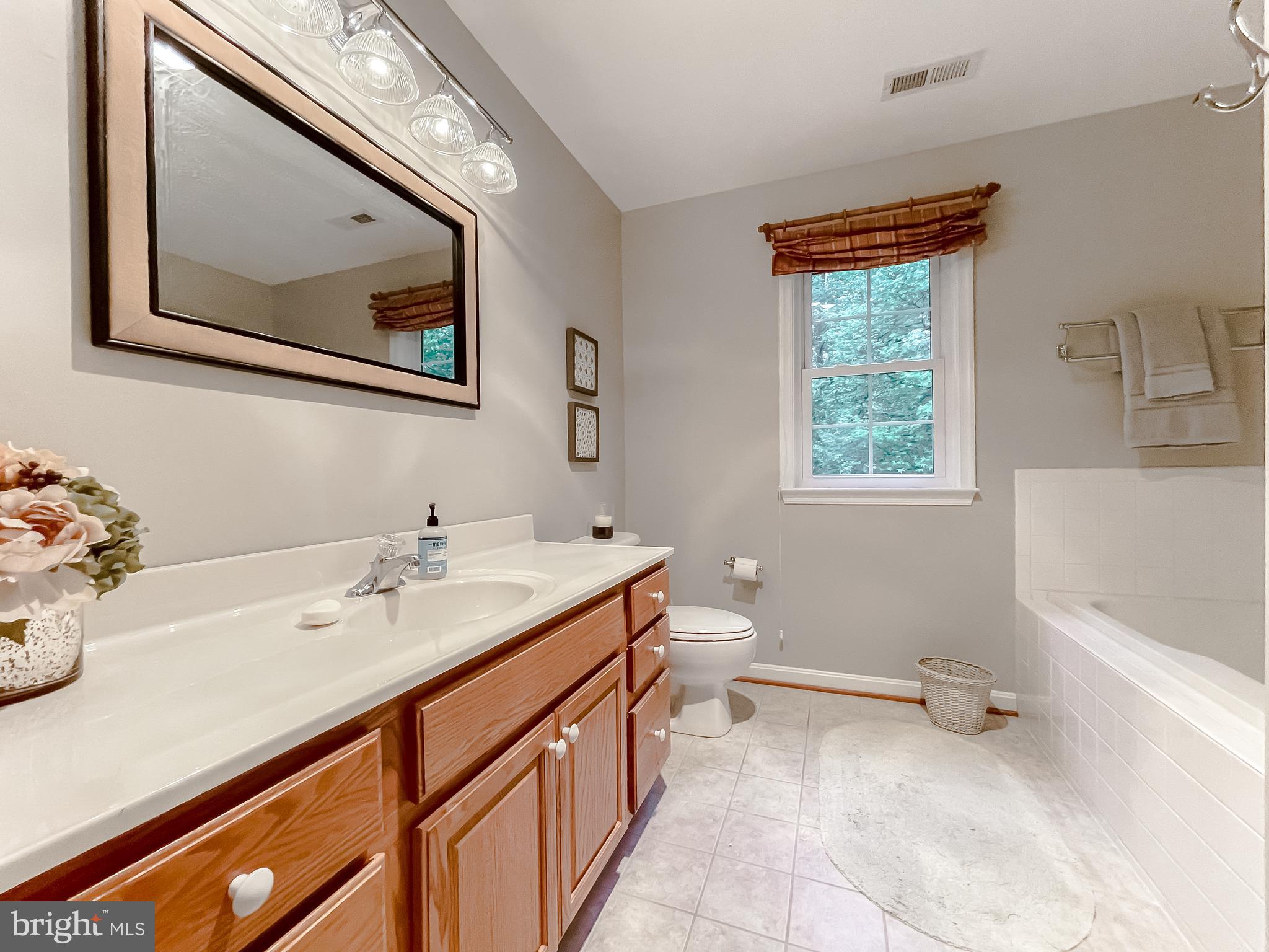 HOMELAND - Residential