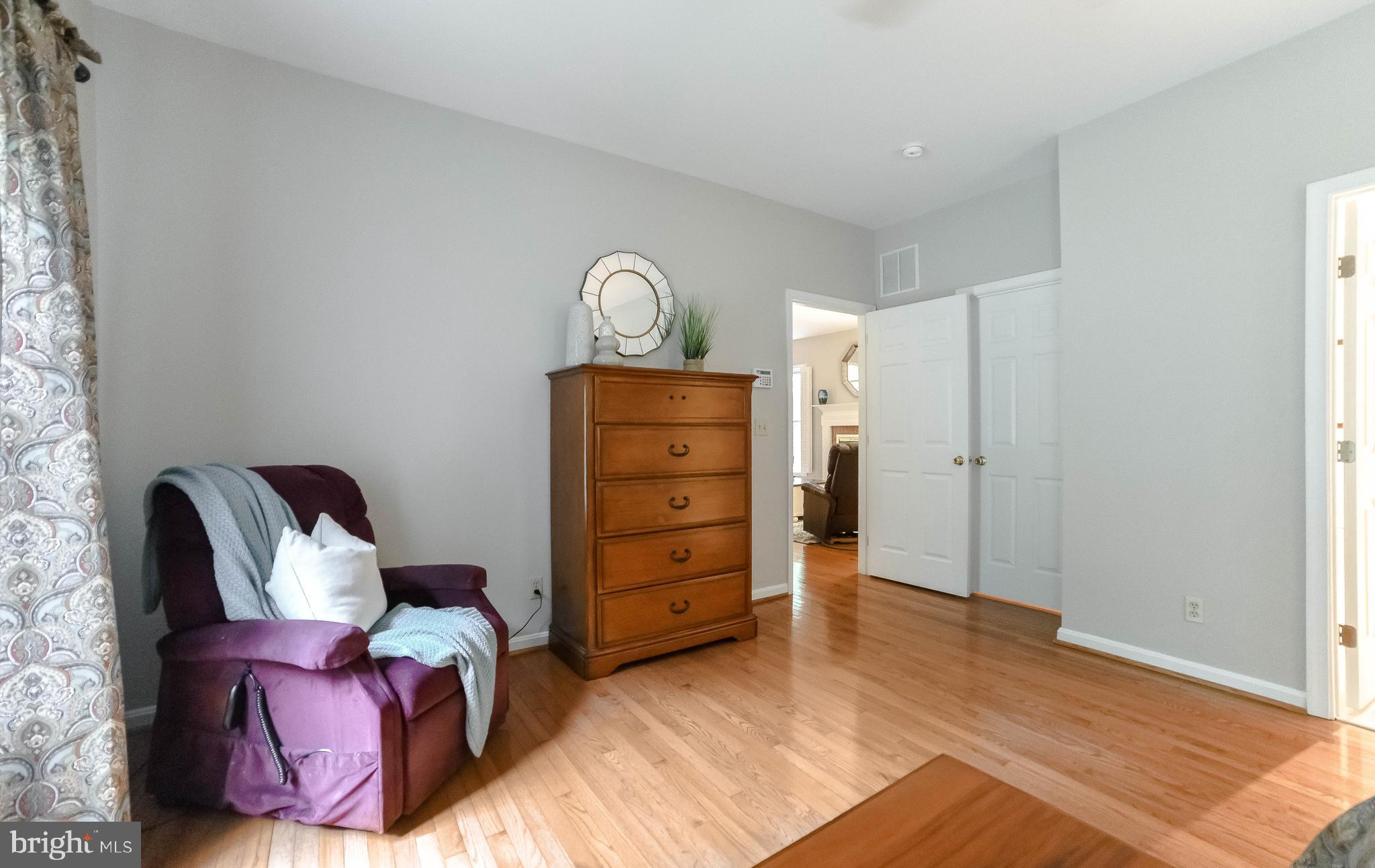 HOMELAND - Residential