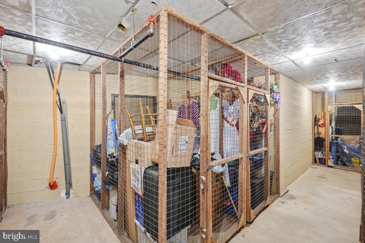 MONTEBELLO - Residential