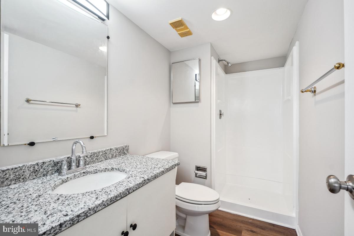 MONTEBELLO - Residential