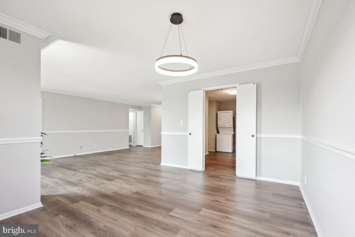 MONTEBELLO - Residential