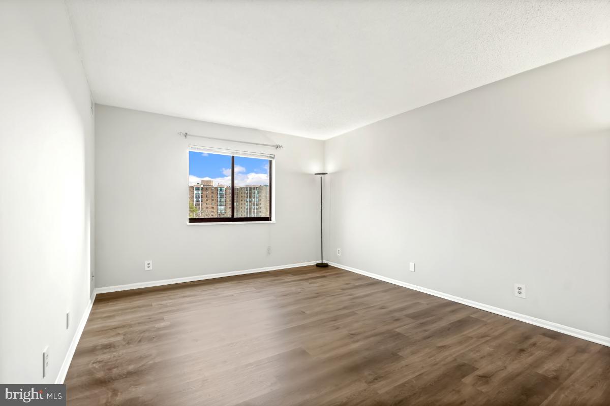 MONTEBELLO - Residential