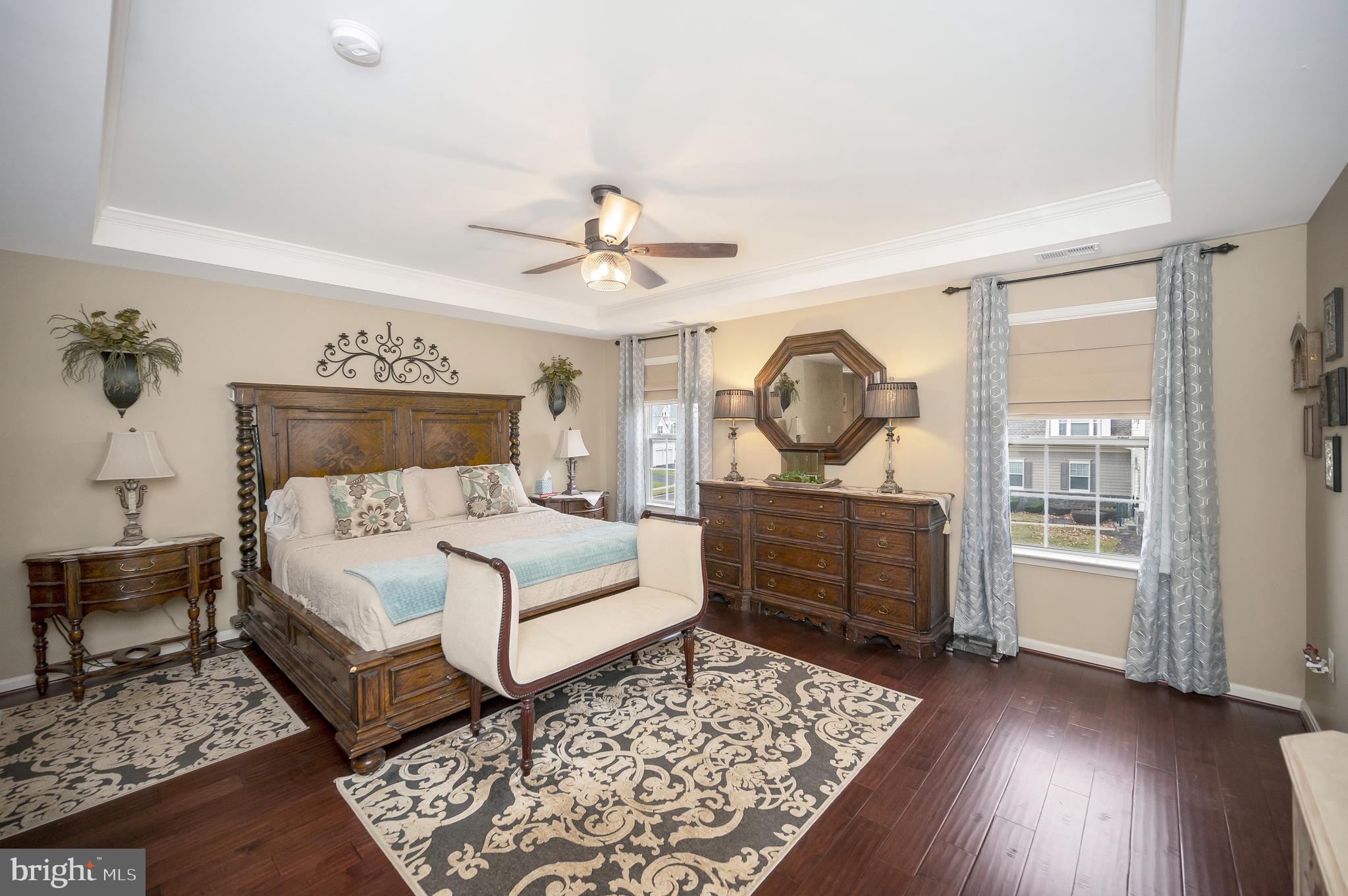 STONEWALL MANOR - Residential