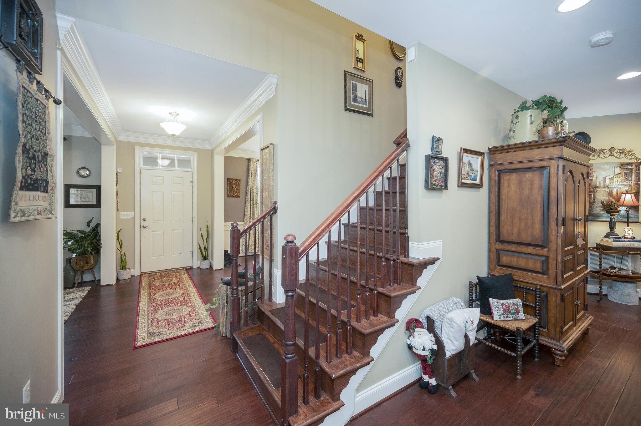 STONEWALL MANOR - Residential