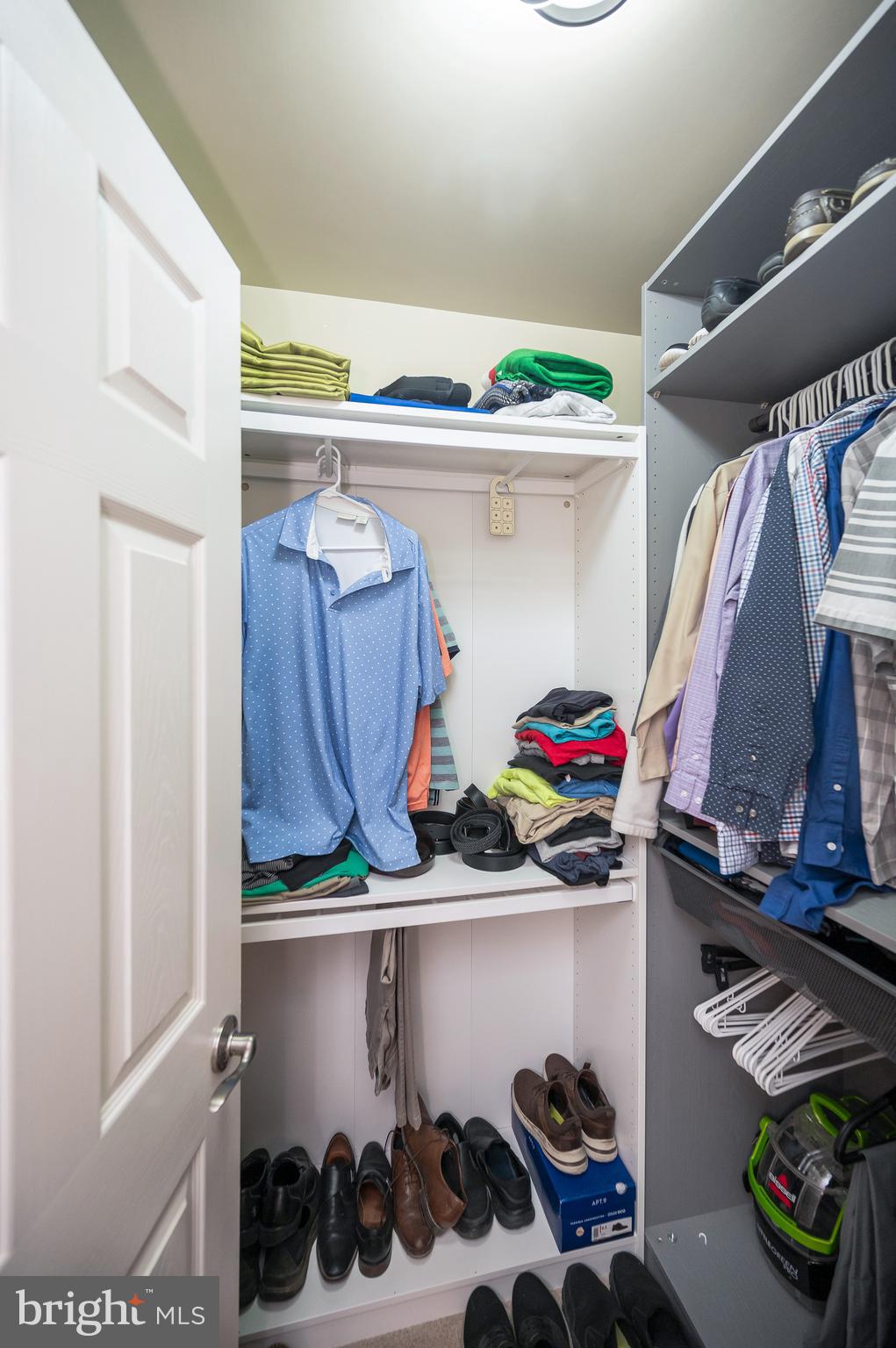 STONEWALL MANOR - Residential