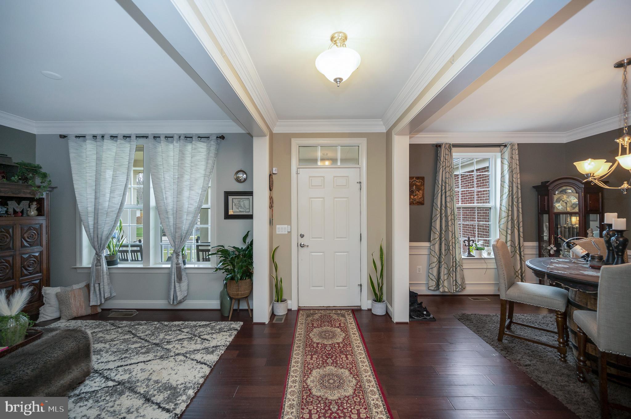 STONEWALL MANOR - Residential