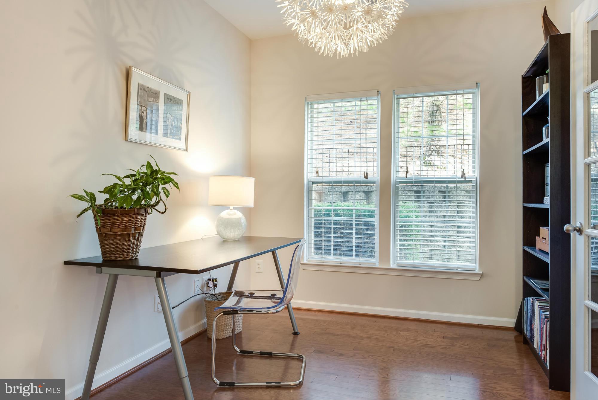 PINEY ORCHARD - Residential