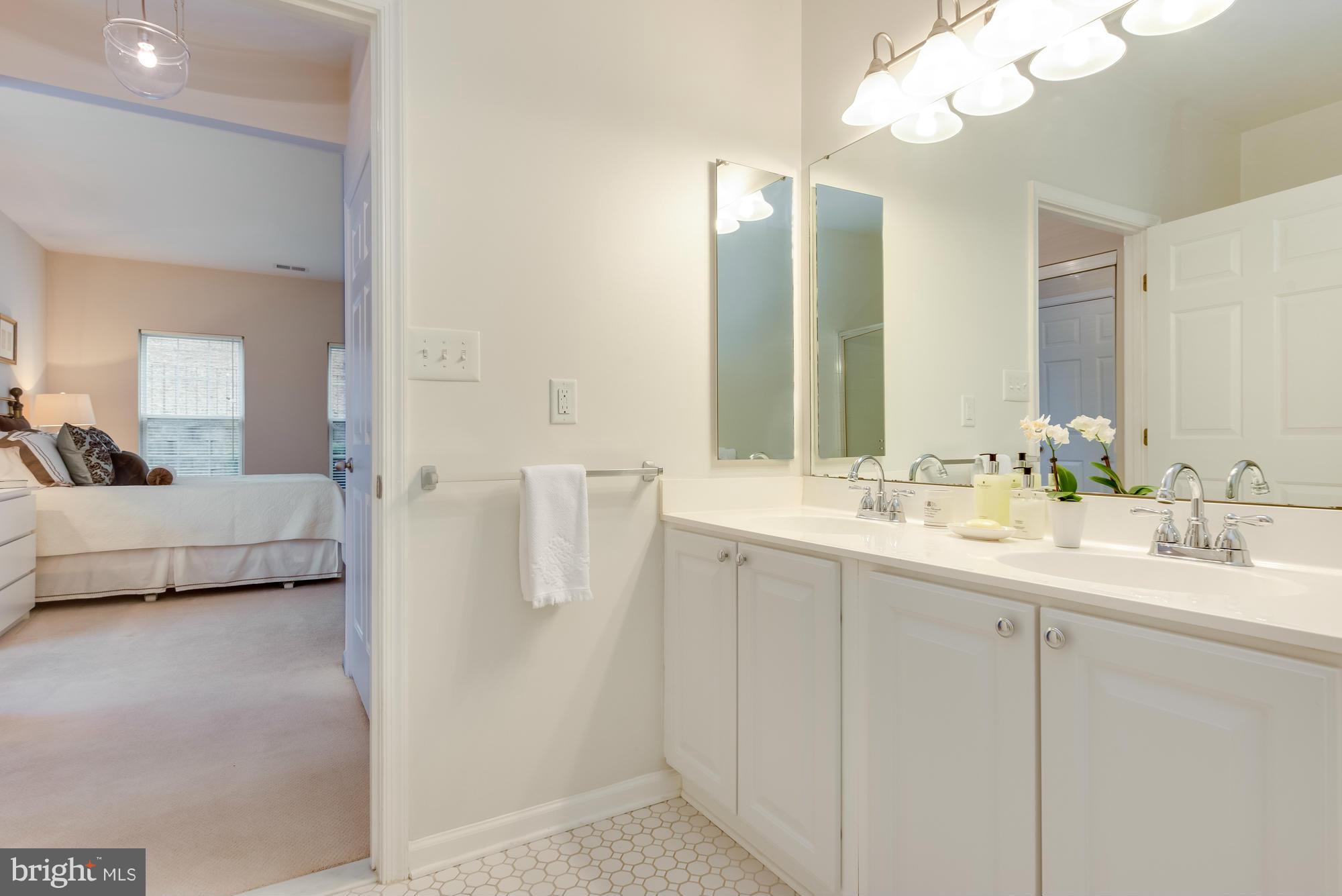 PINEY ORCHARD - Residential