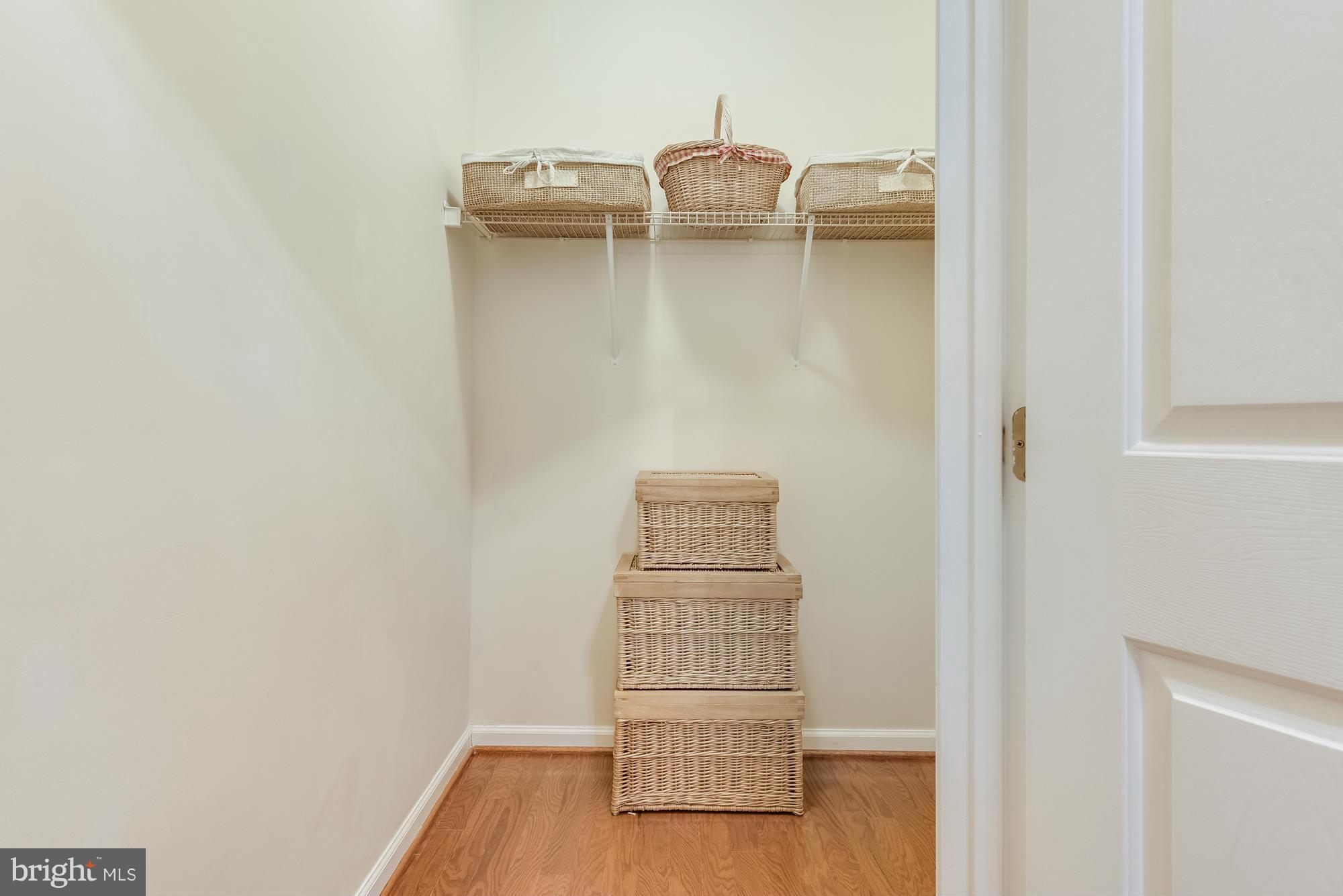 PINEY ORCHARD - Residential