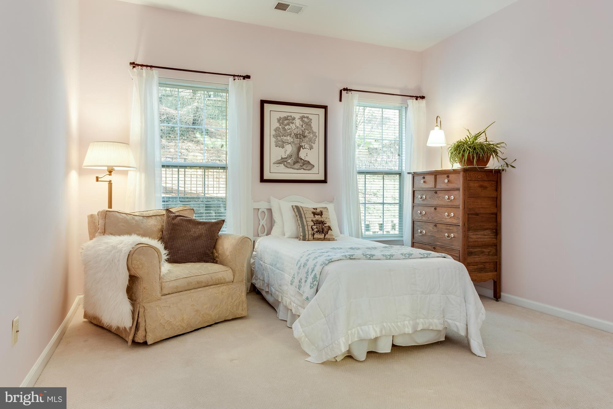 PINEY ORCHARD - Residential