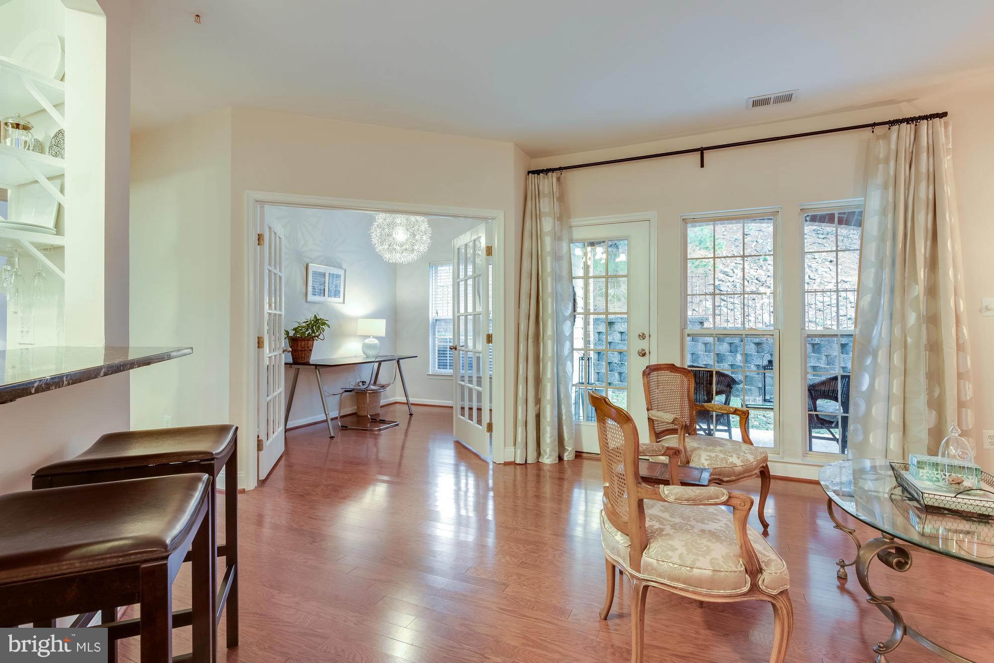 PINEY ORCHARD - Residential