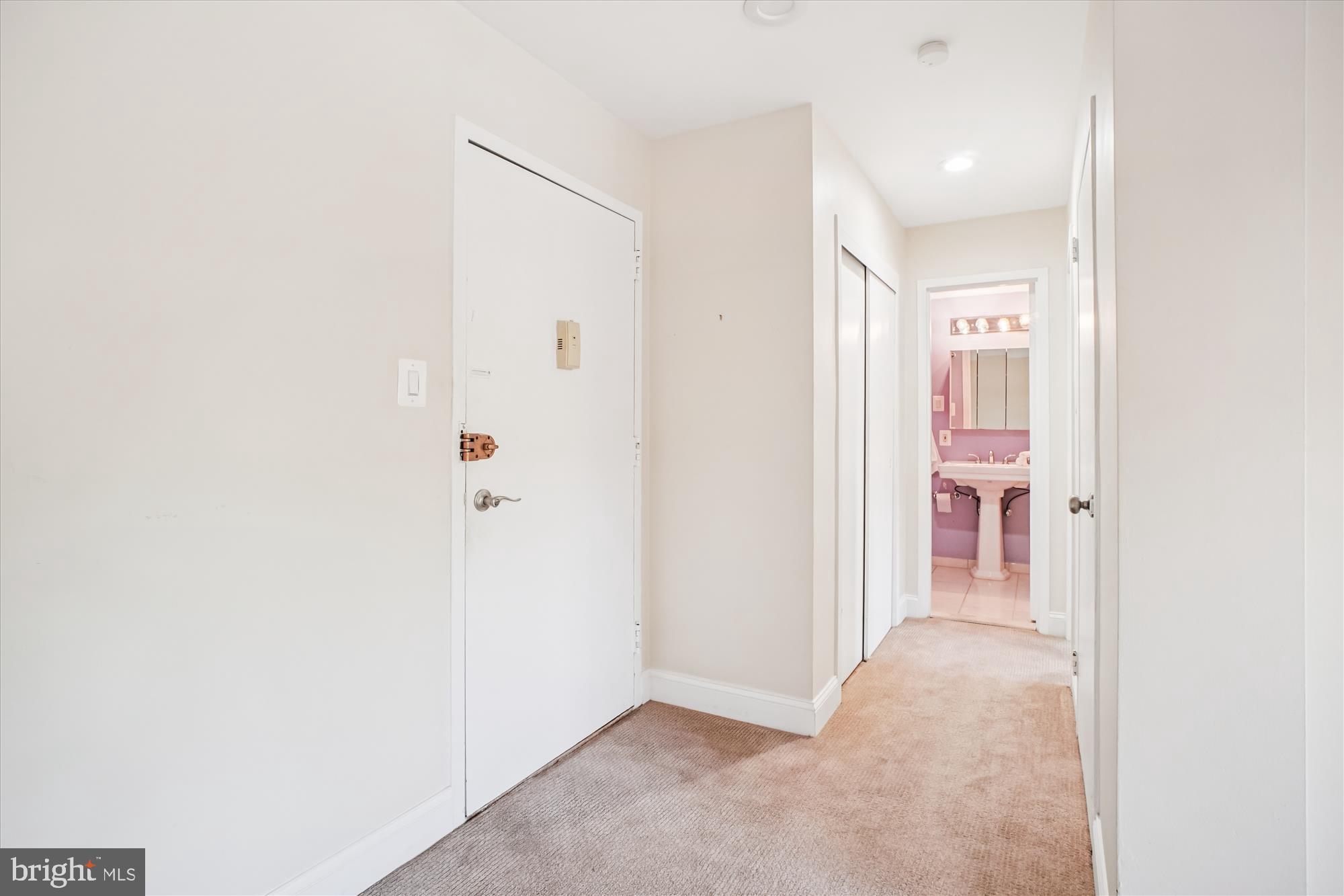 PARK TOWERS - Residential