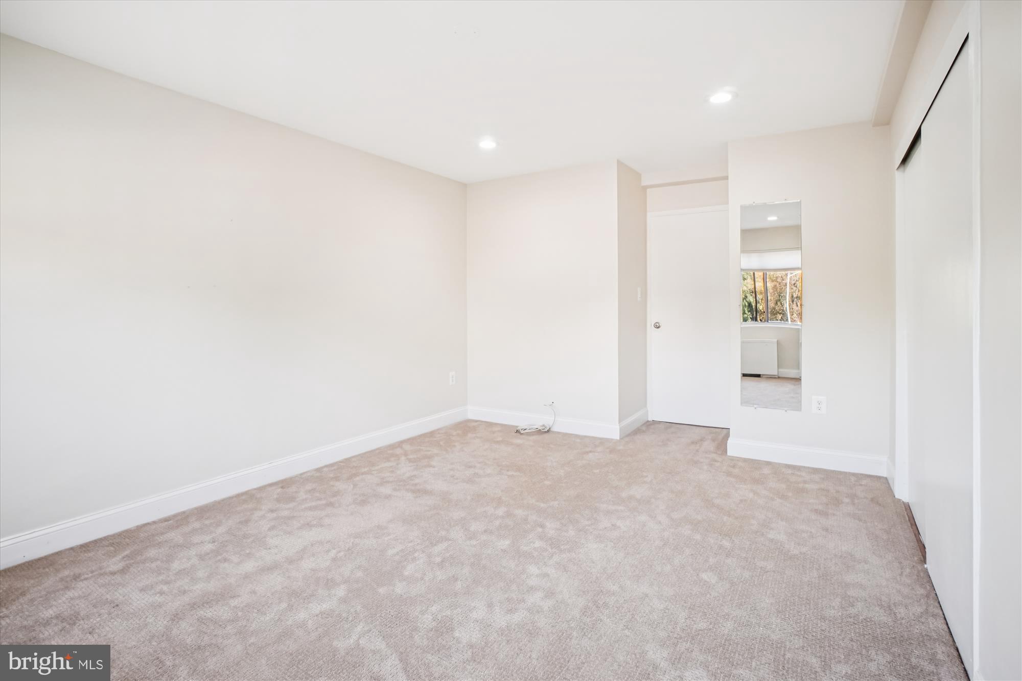 PARK TOWERS - Residential