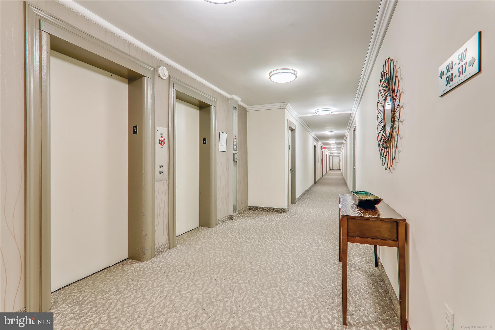 PARK TOWERS - Residential