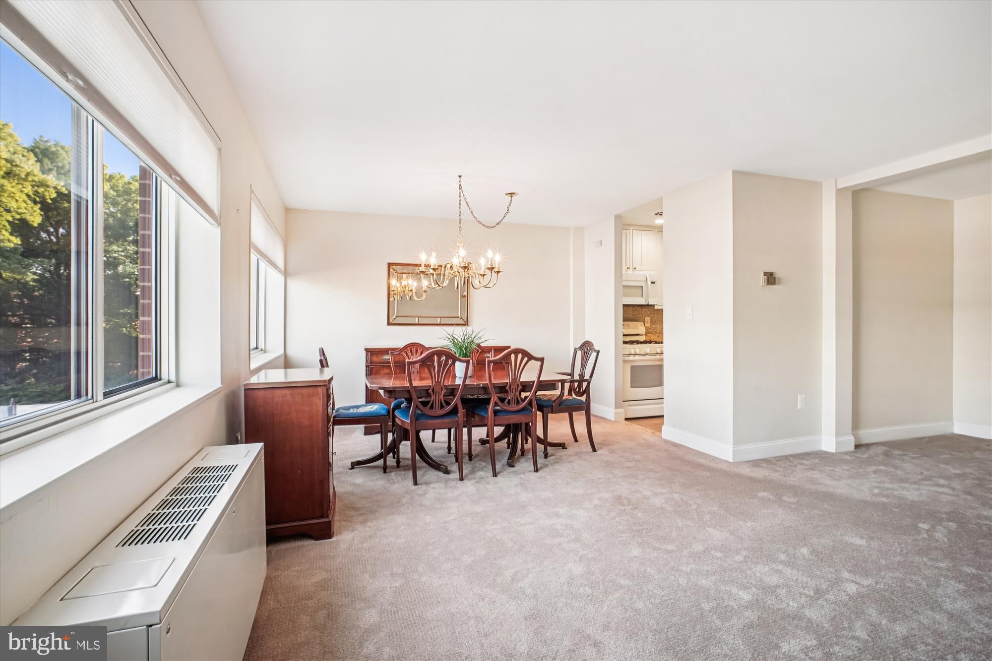 200 N MAPLE AVENUE 415