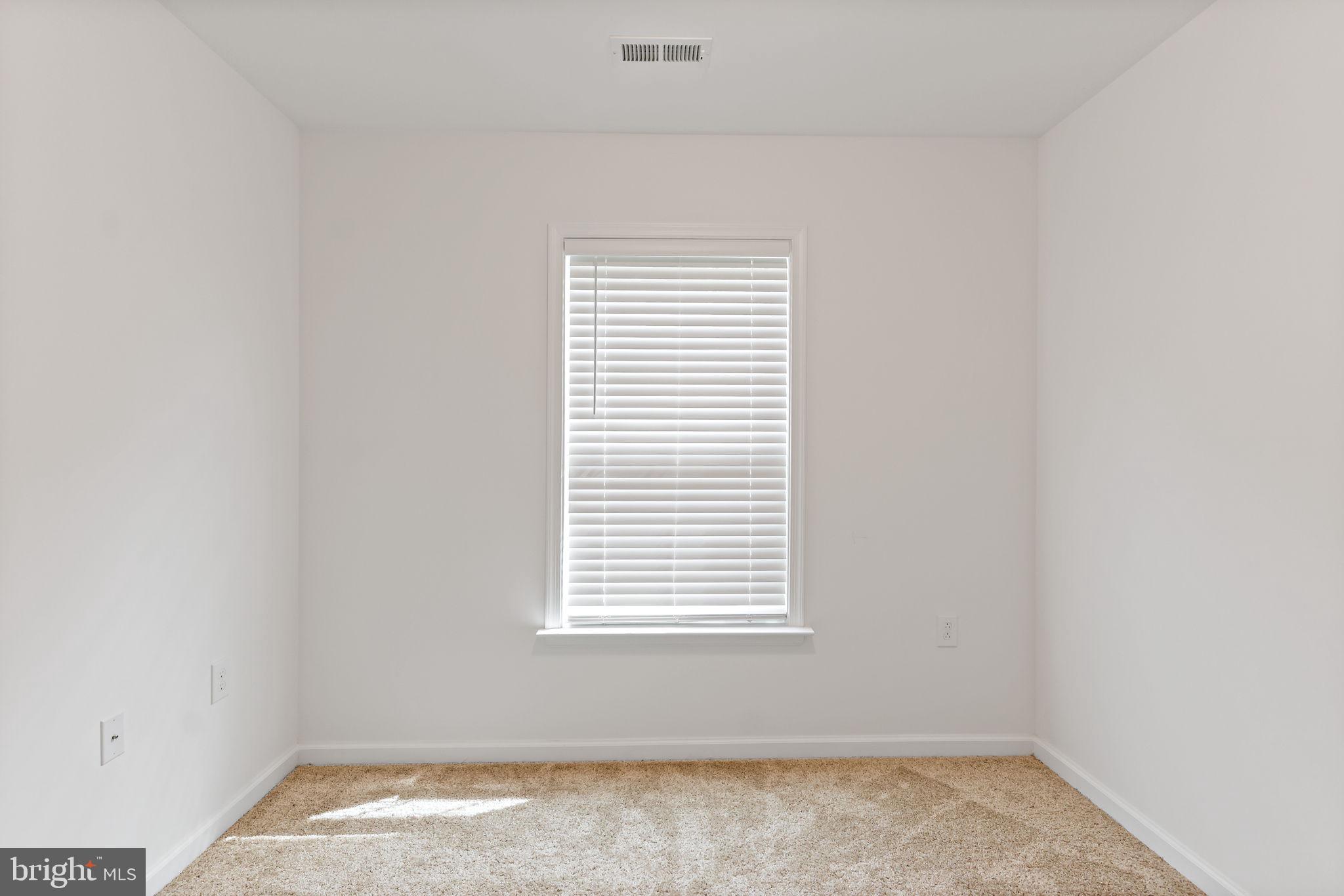 BRIDLE CREEK - Residential Lease