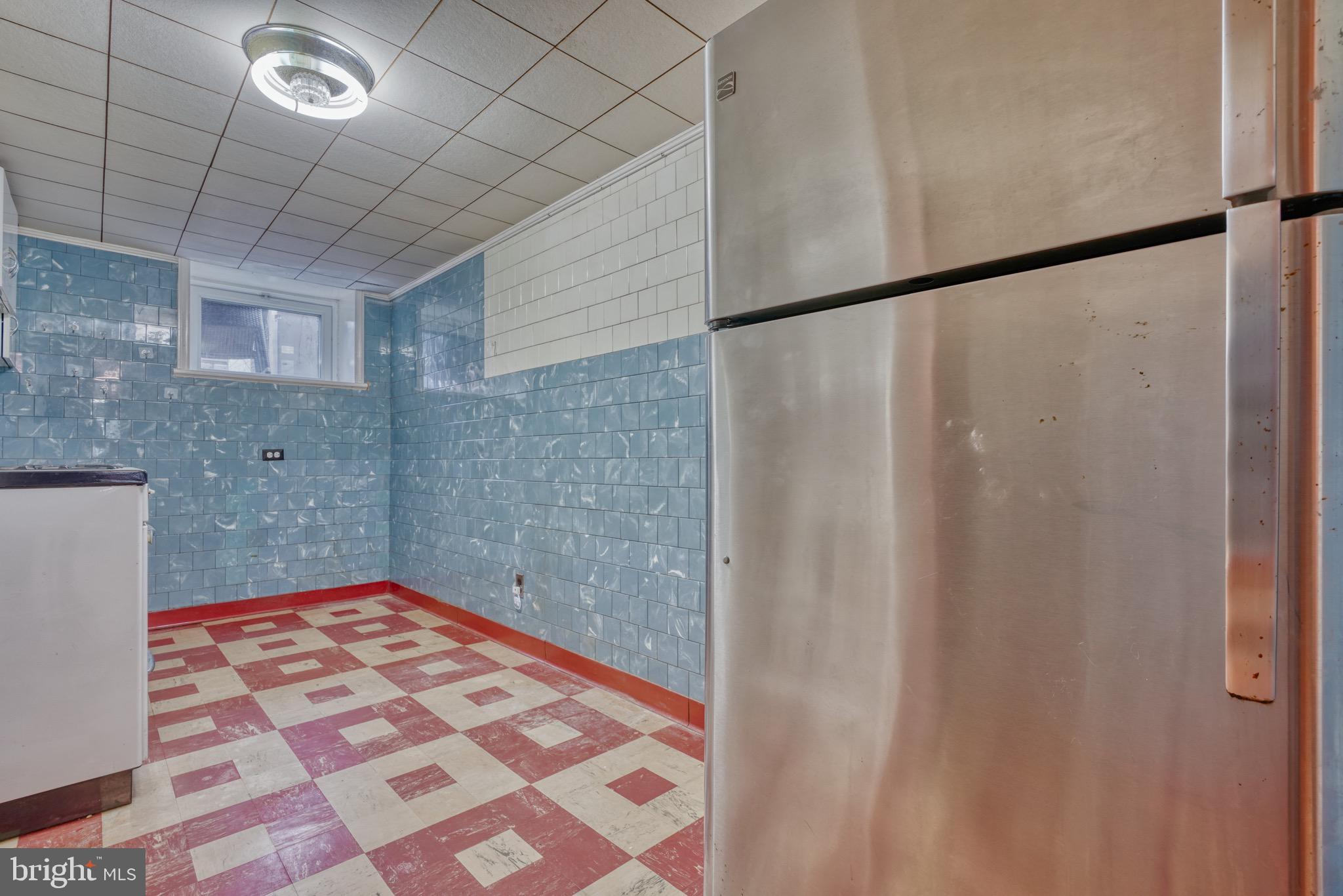 MAYFIELD - Residential