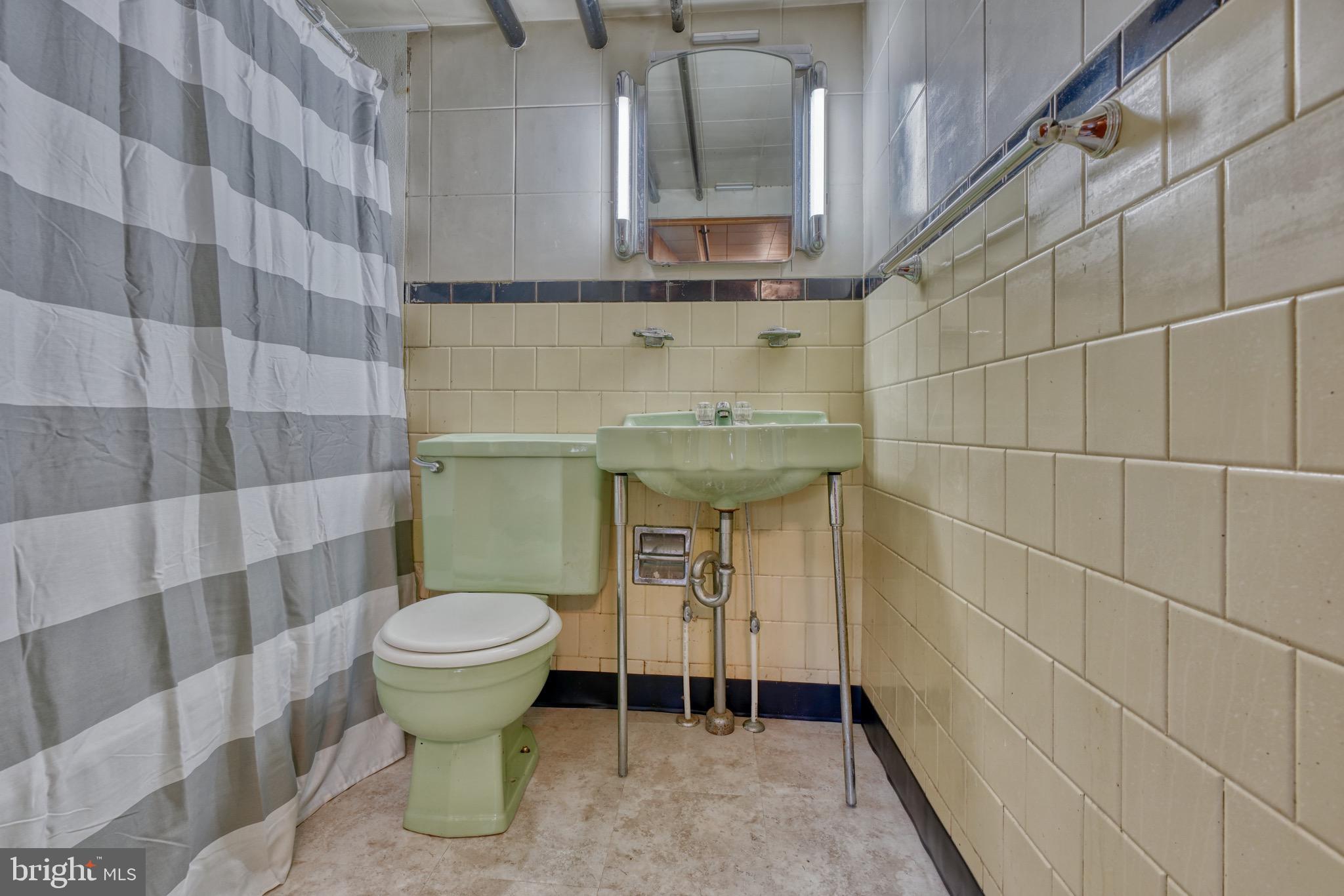 MAYFIELD - Residential