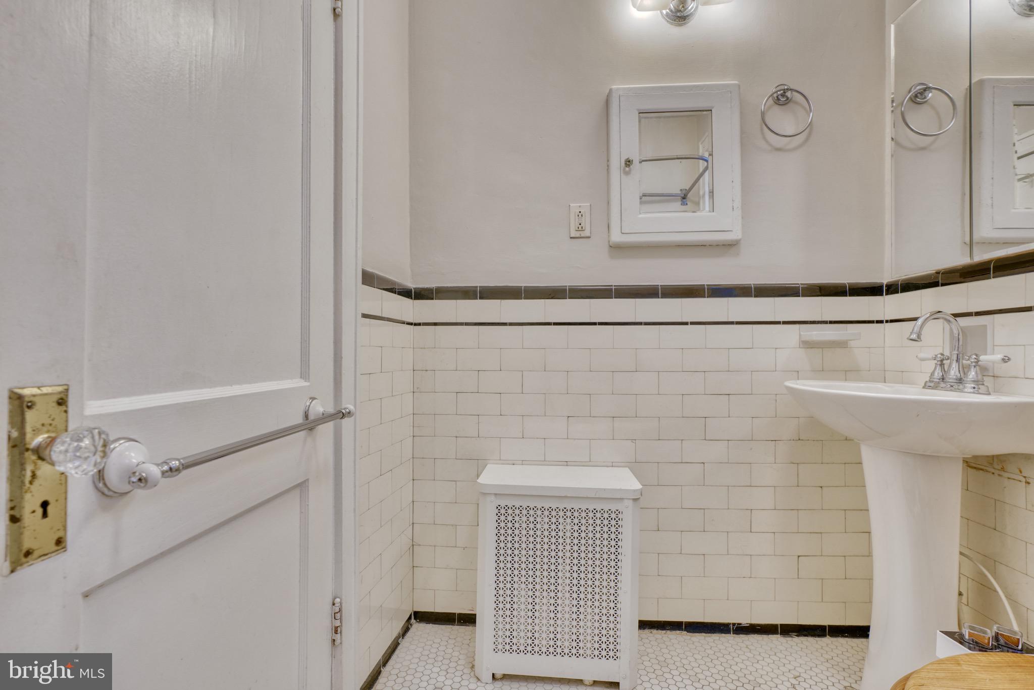 MAYFIELD - Residential