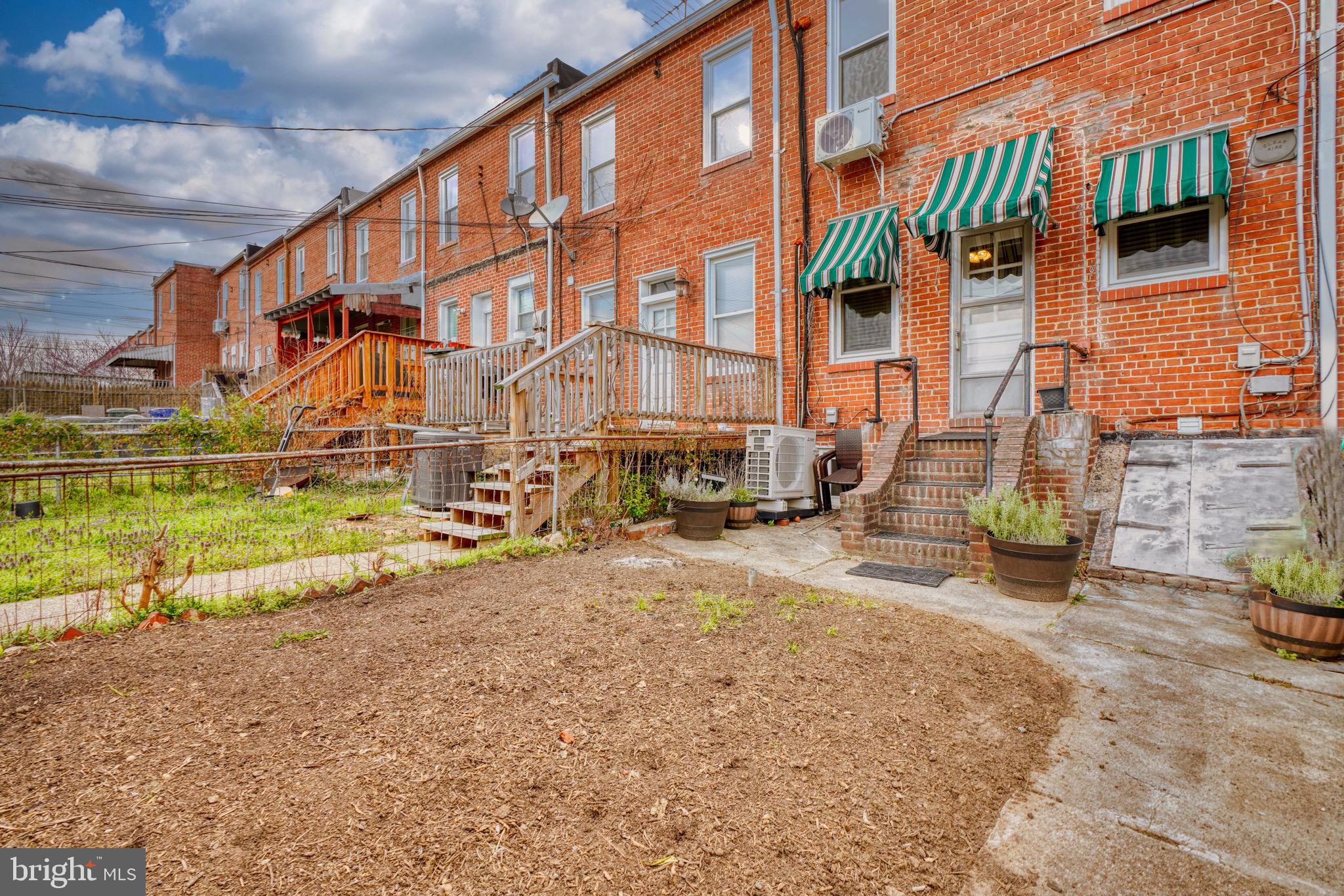 MAYFIELD - Residential