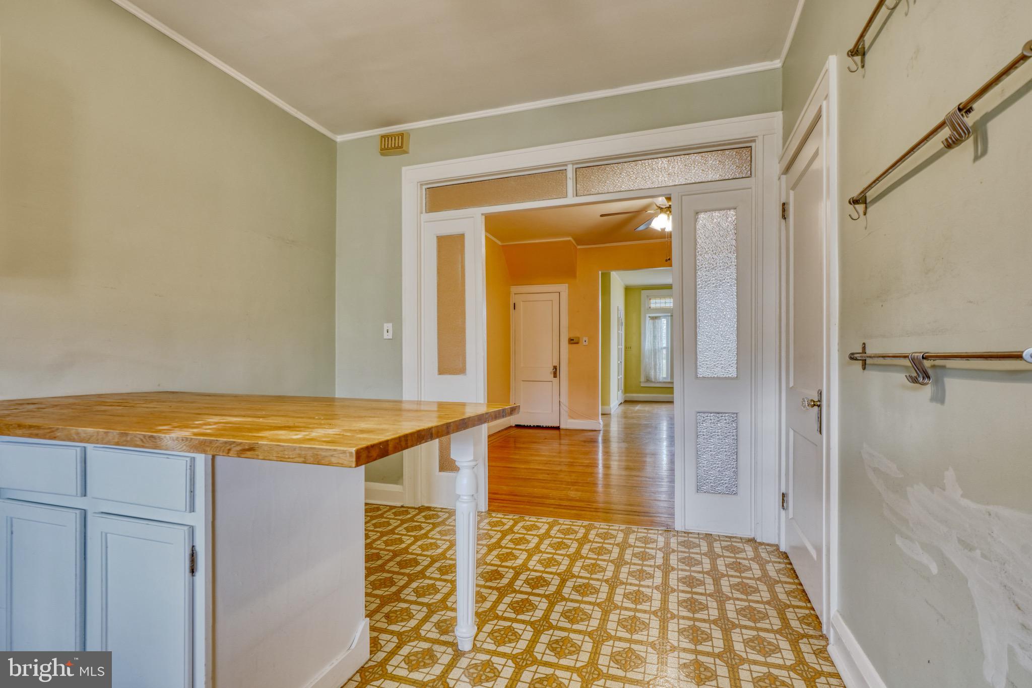 MAYFIELD - Residential