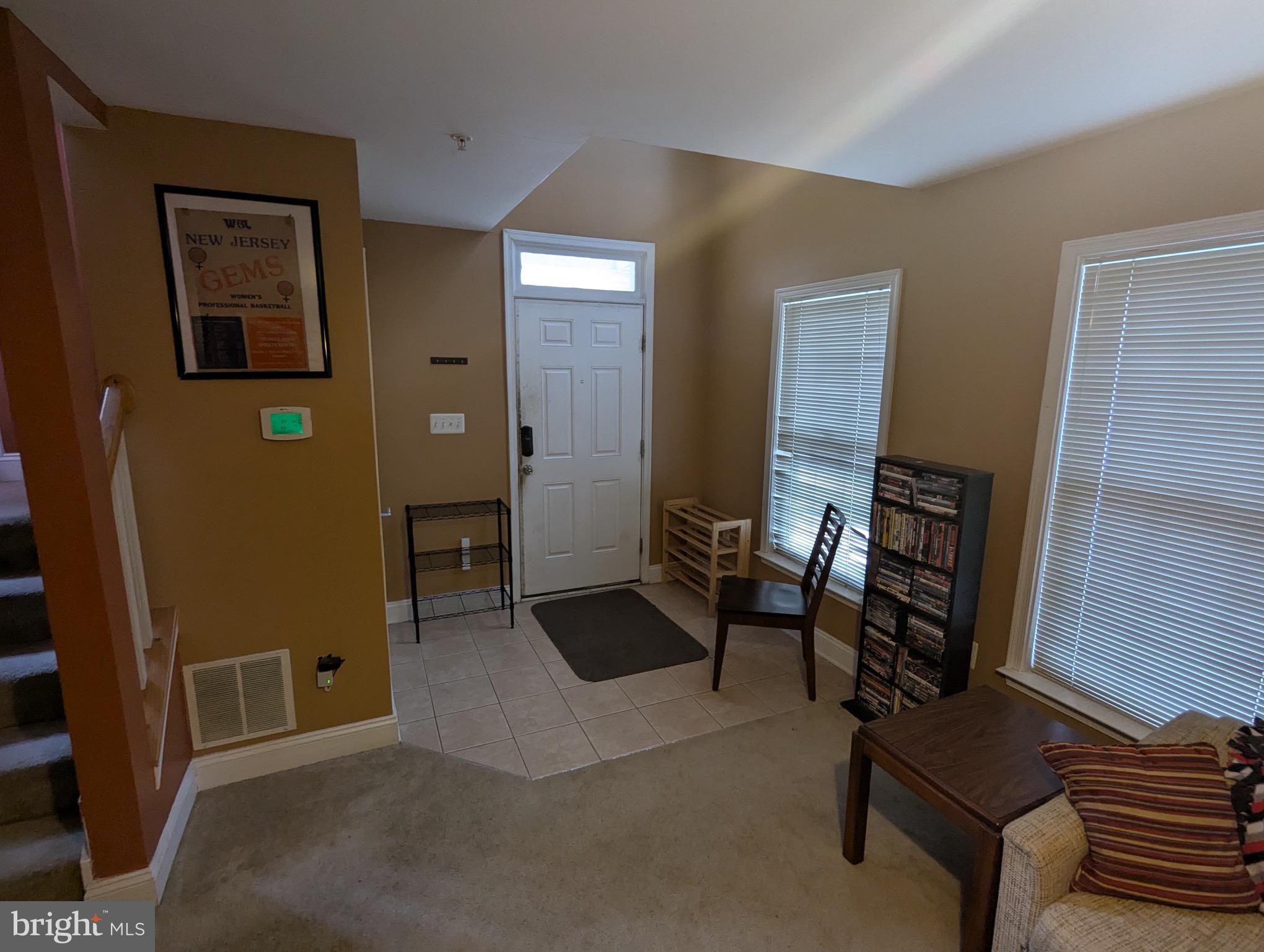 CAMDEN CROSSING - Residential Lease