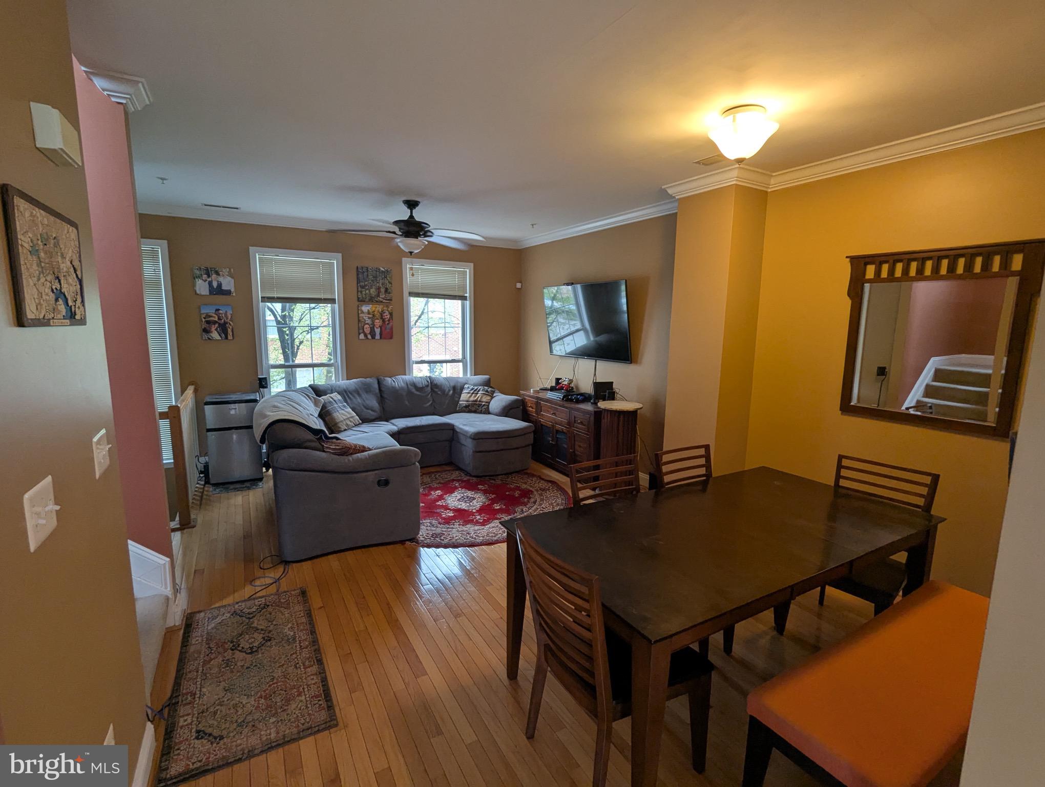 CAMDEN CROSSING - Residential Lease