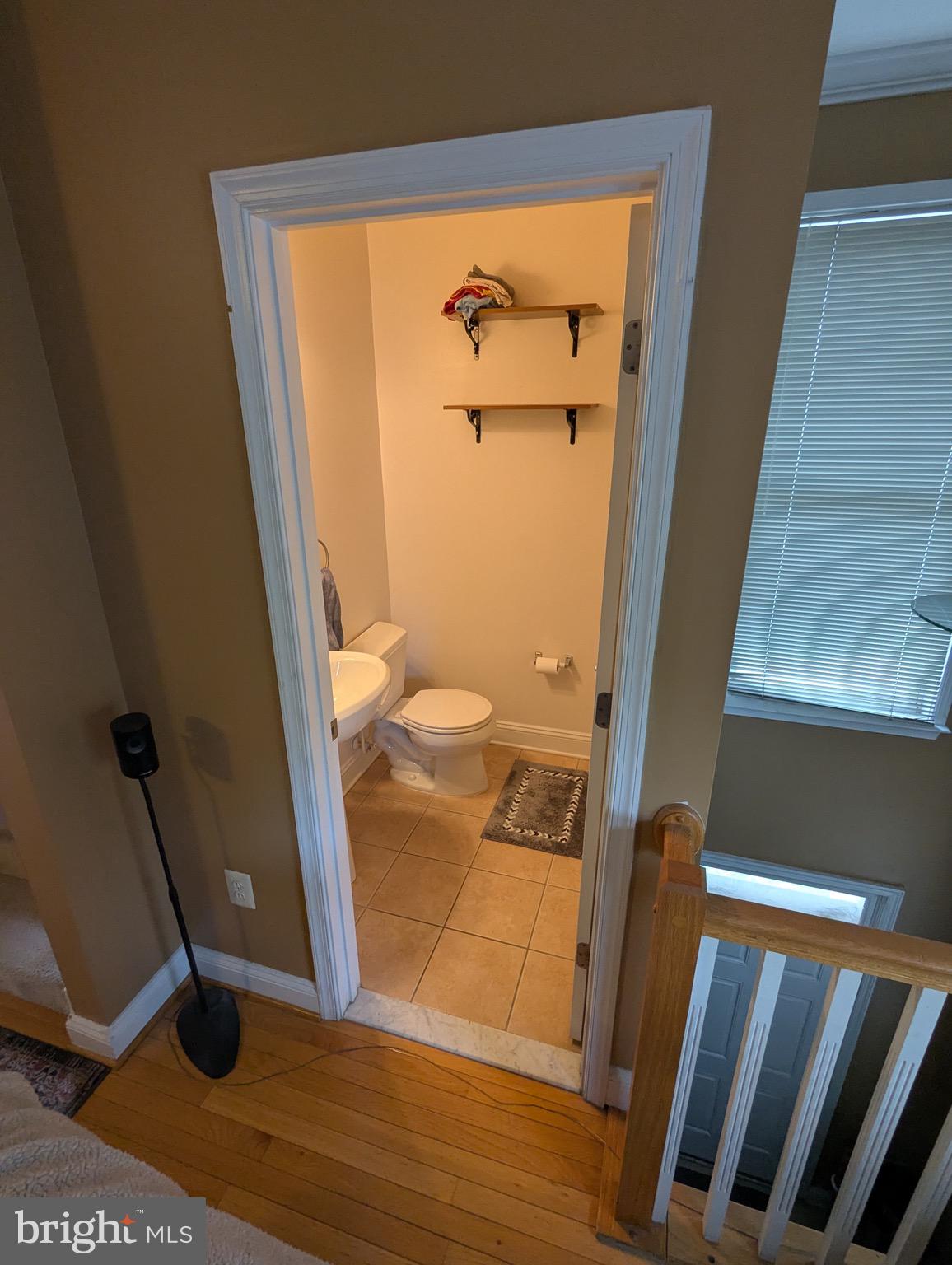 CAMDEN CROSSING - Residential Lease