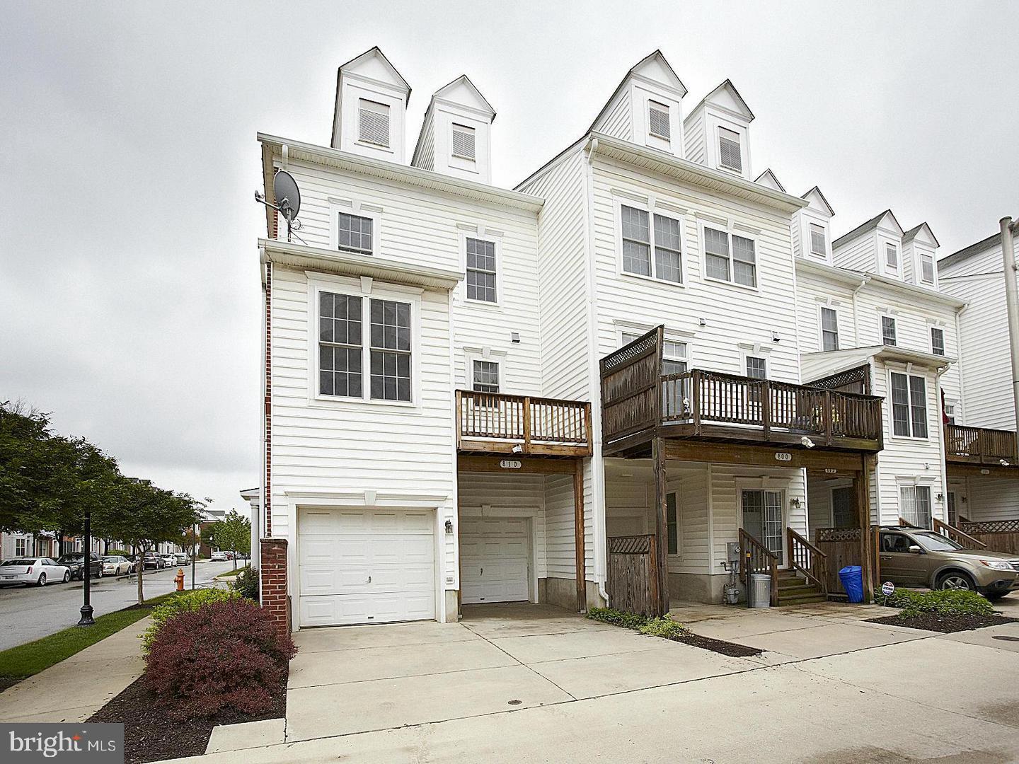 CAMDEN CROSSING - Residential Lease