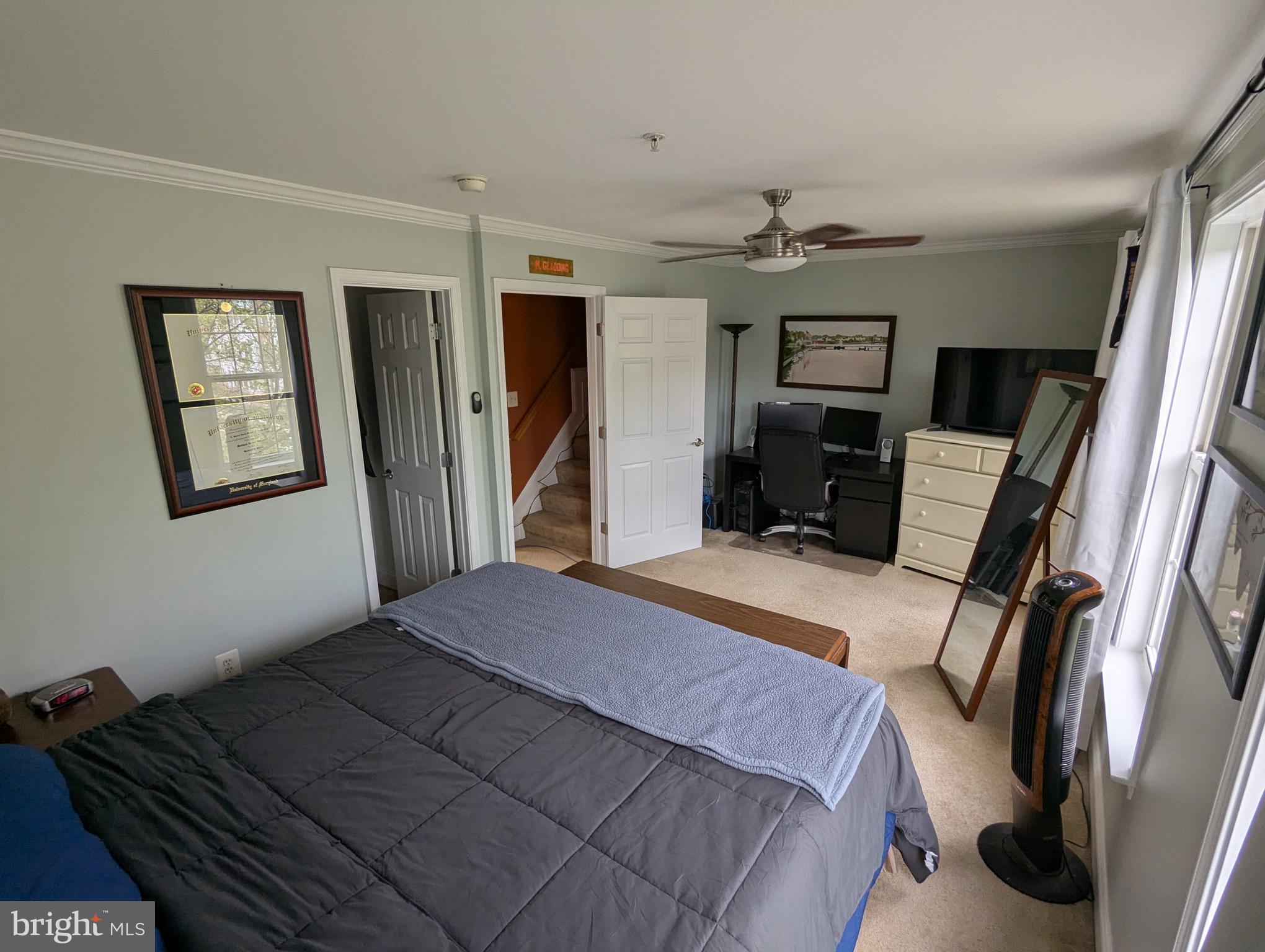 CAMDEN CROSSING - Residential Lease