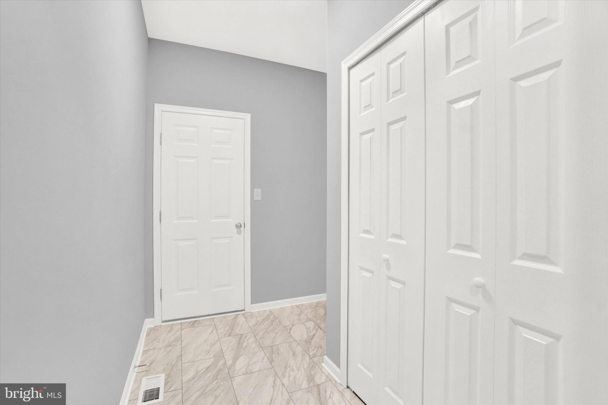 WHISPER RUN - Residential