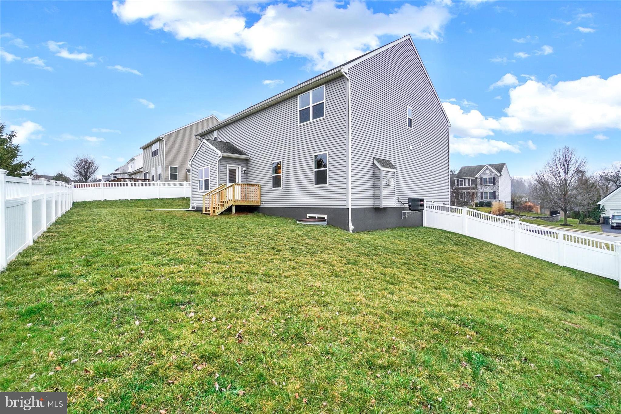 WHISPER RUN - Residential