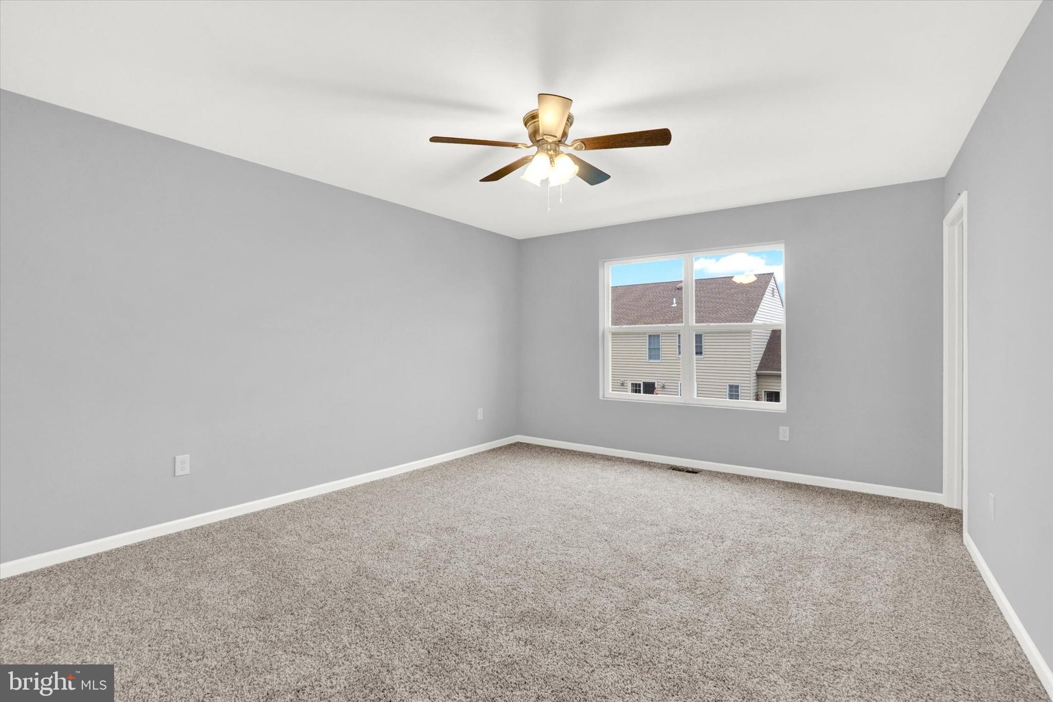 WHISPER RUN - Residential