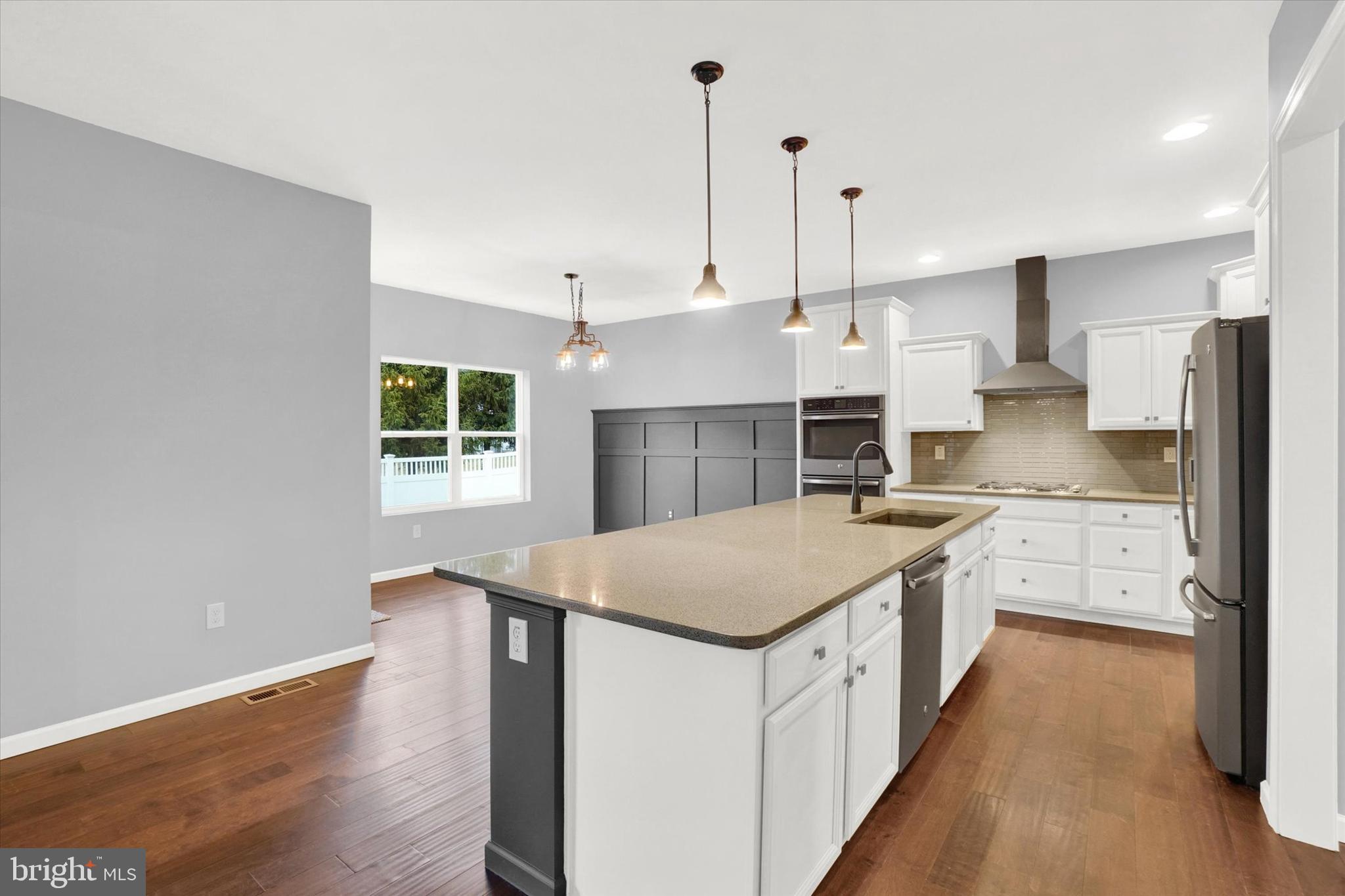 WHISPER RUN - Residential