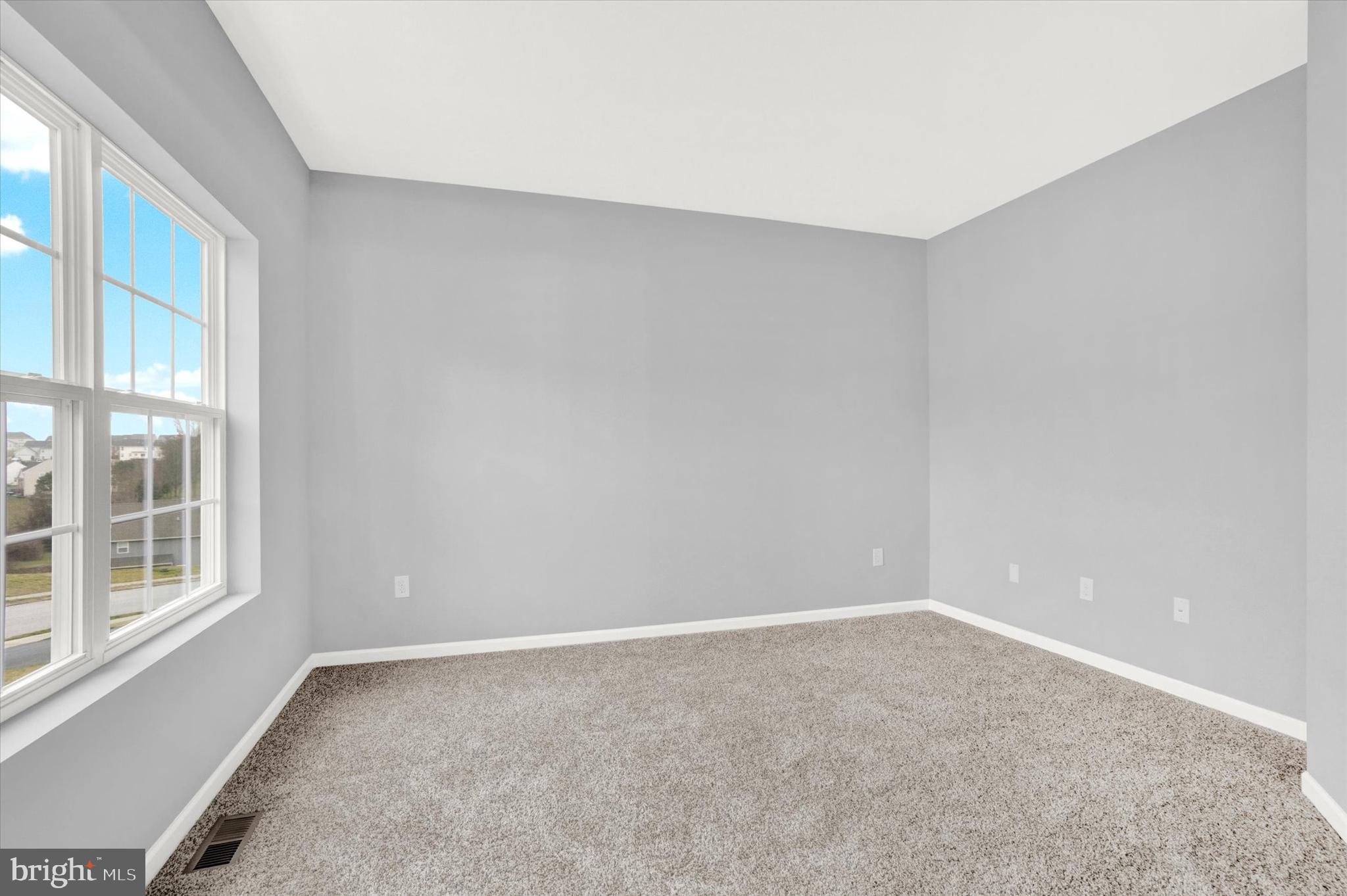 WHISPER RUN - Residential