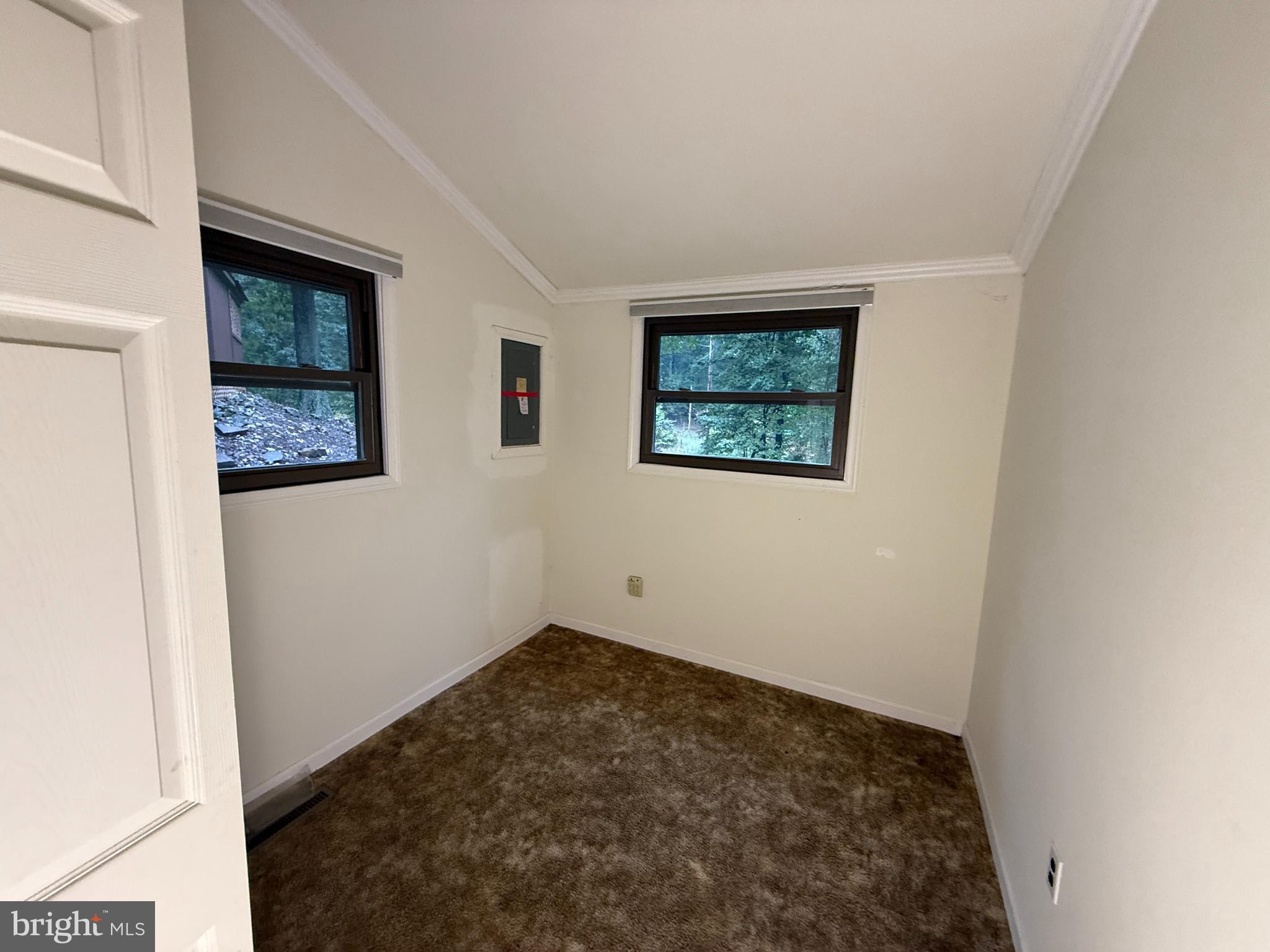 THE WOODS - Residential