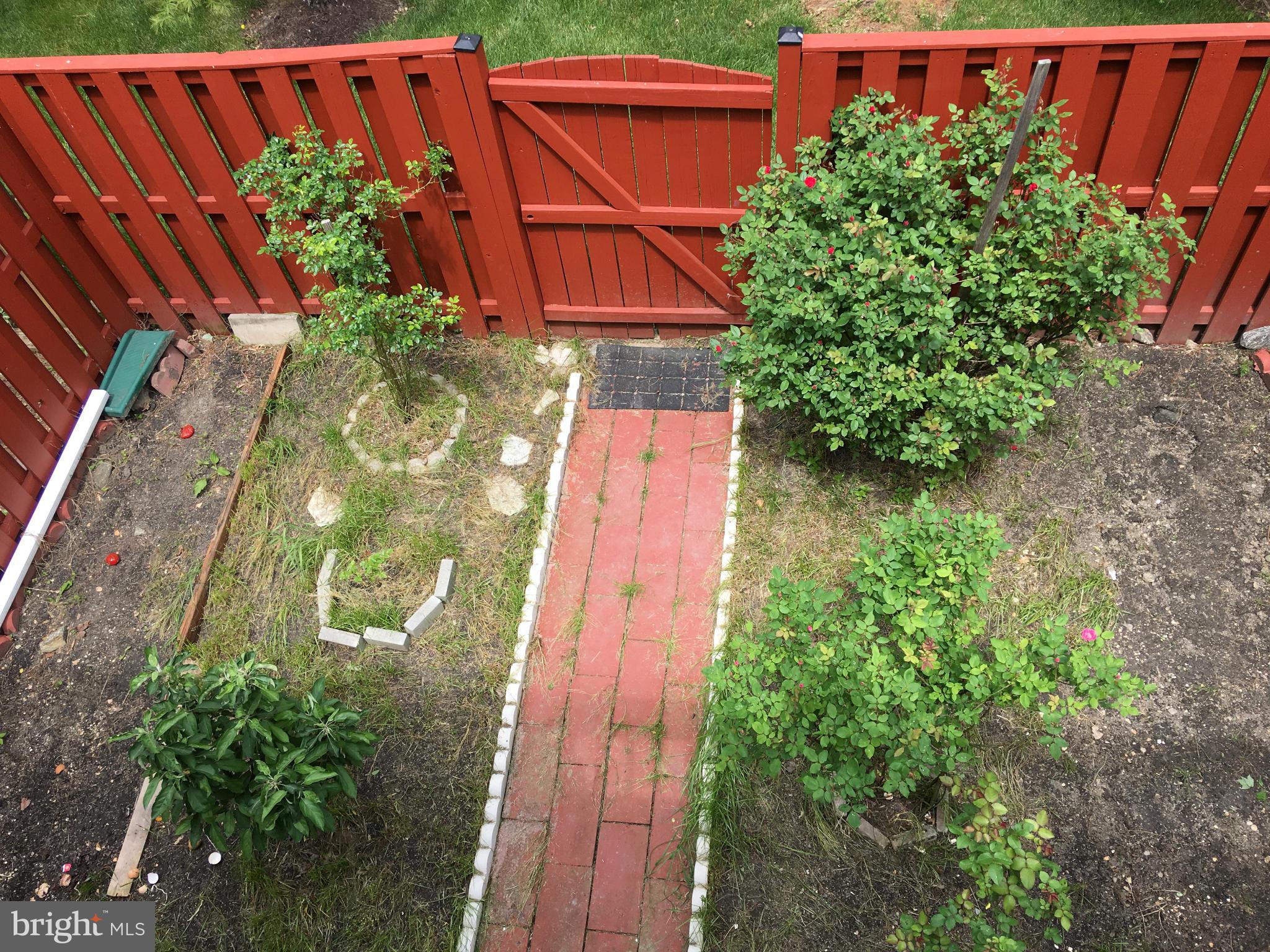 HOWARDS RIDGE - Residential Lease