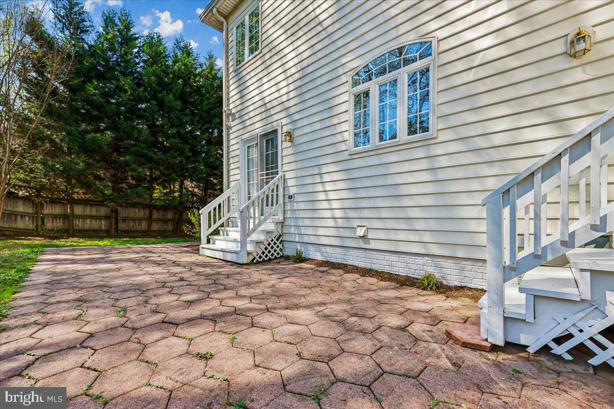 HERITAGE WALK - Residential