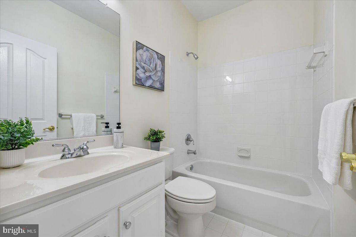 HERITAGE WALK - Residential