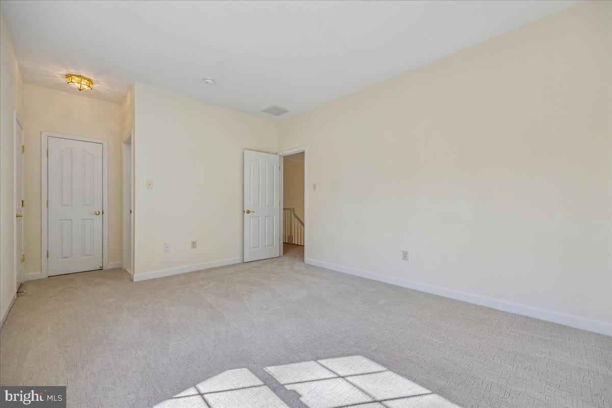 HERITAGE WALK - Residential